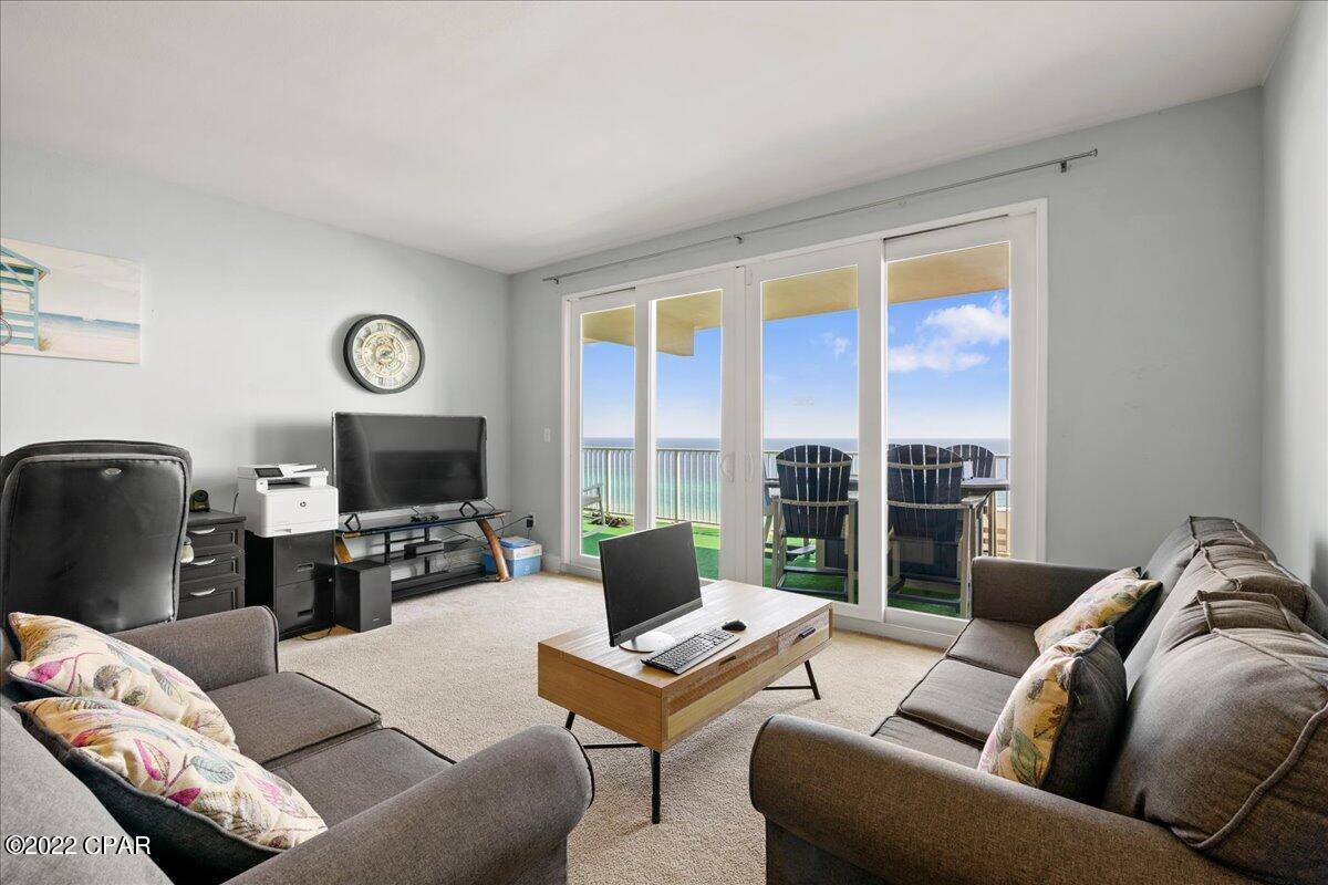 Laketown Wharf Phase II - Residential