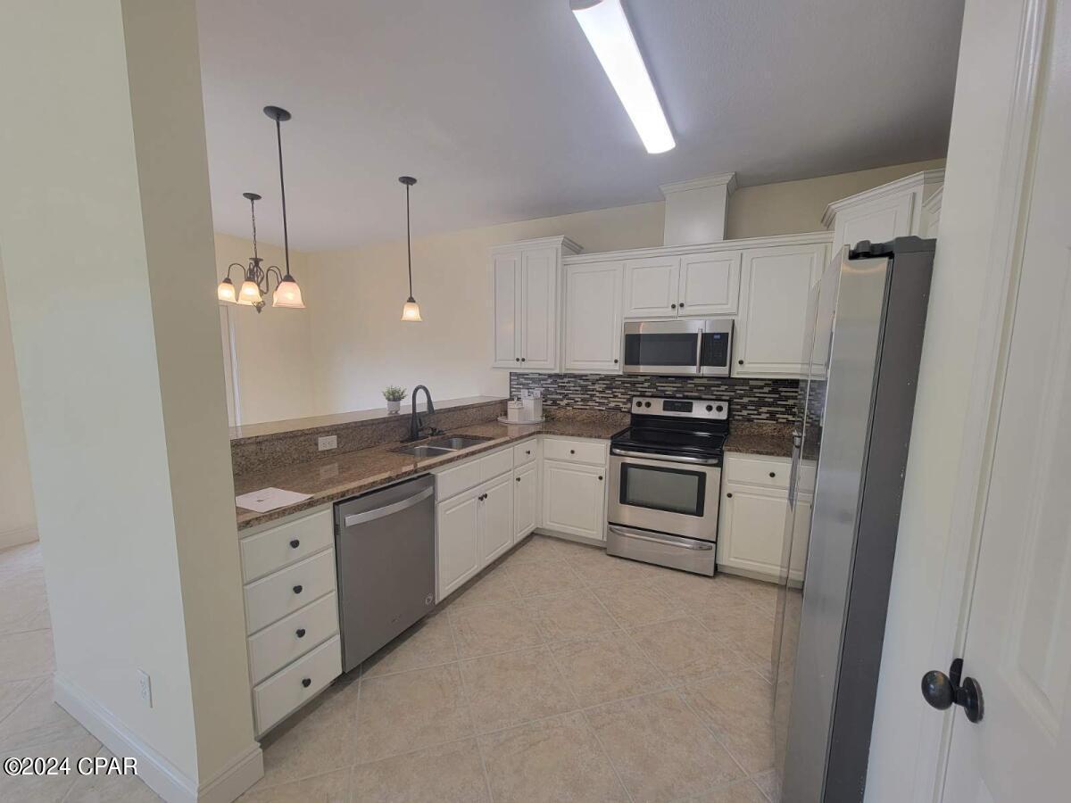 Annabella's Townhomes - Residential Lease