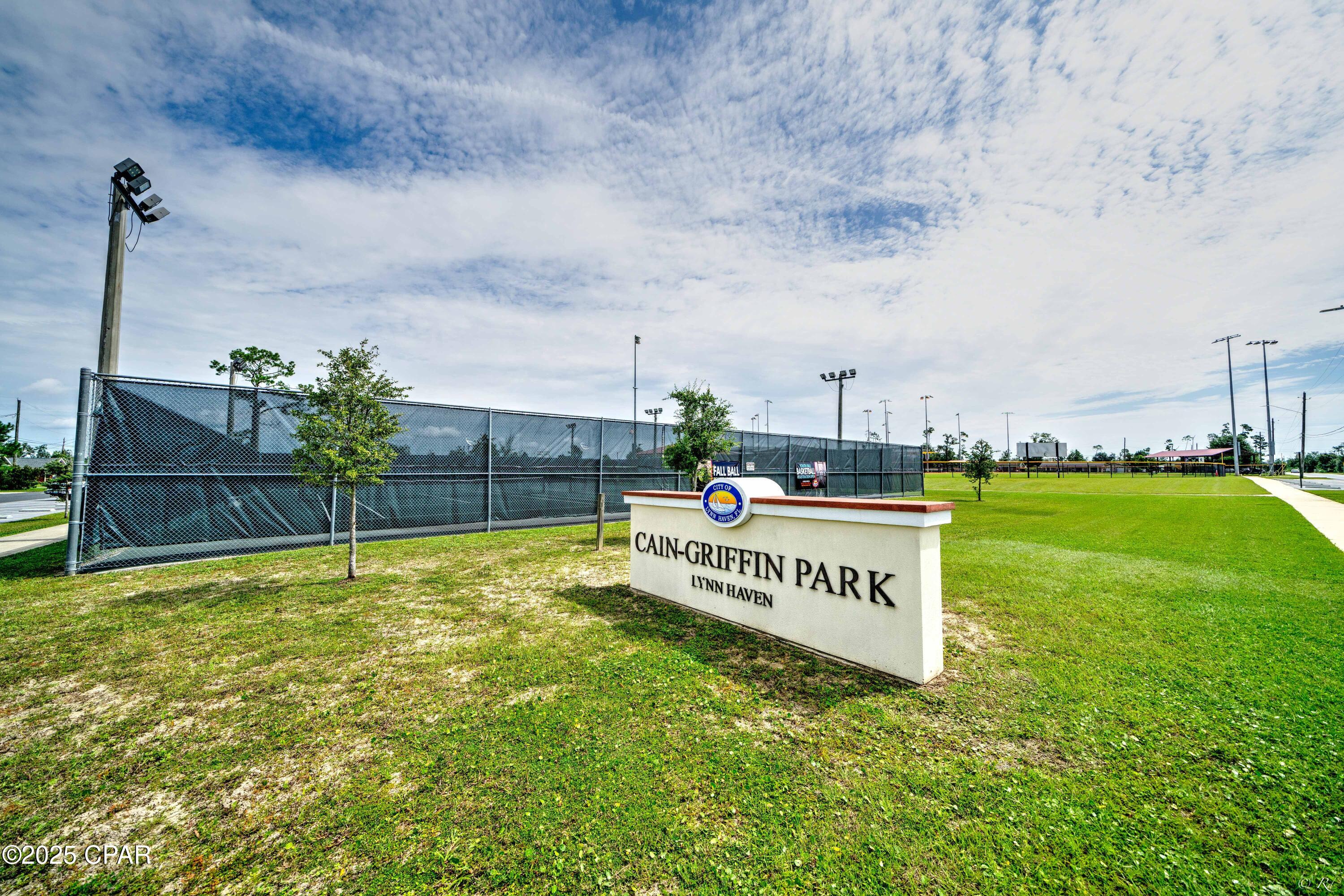 Belaire Estates U-4 - Residential