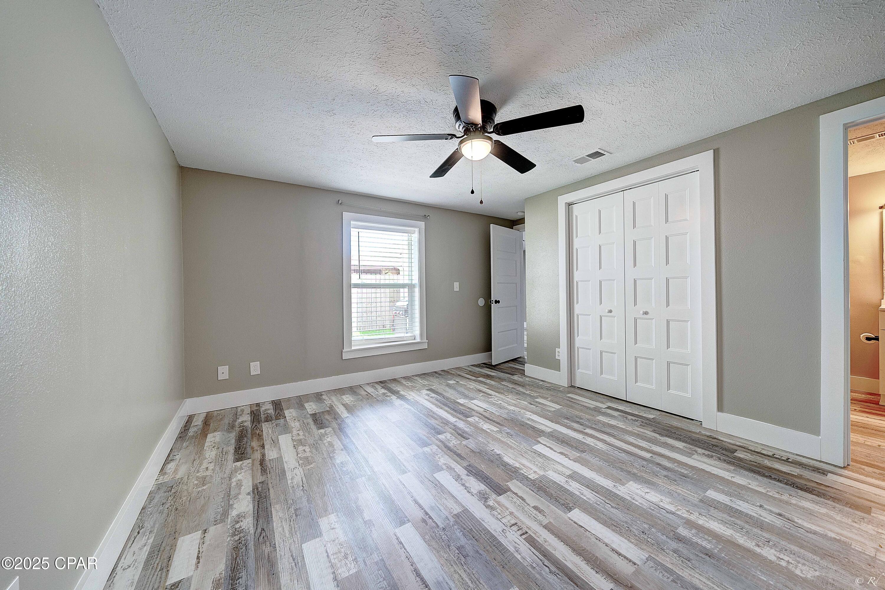 Belaire Estates U-4 - Residential