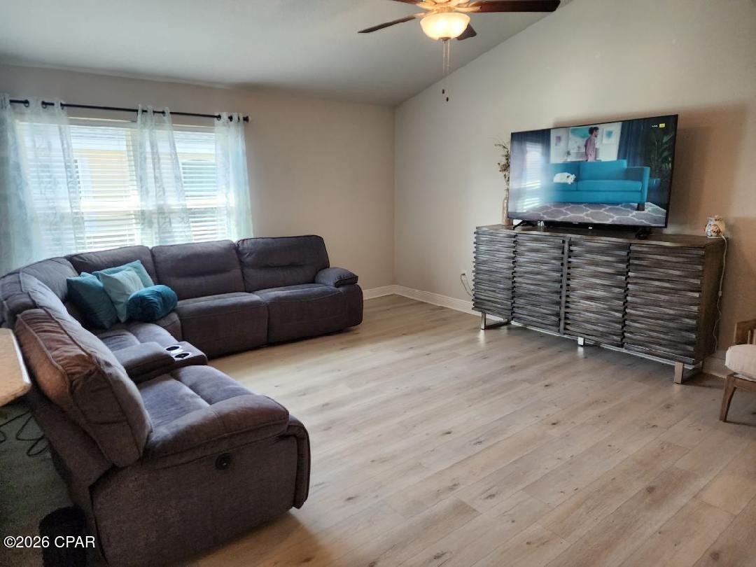 [No Recorded Subdiv] - Residential Lease