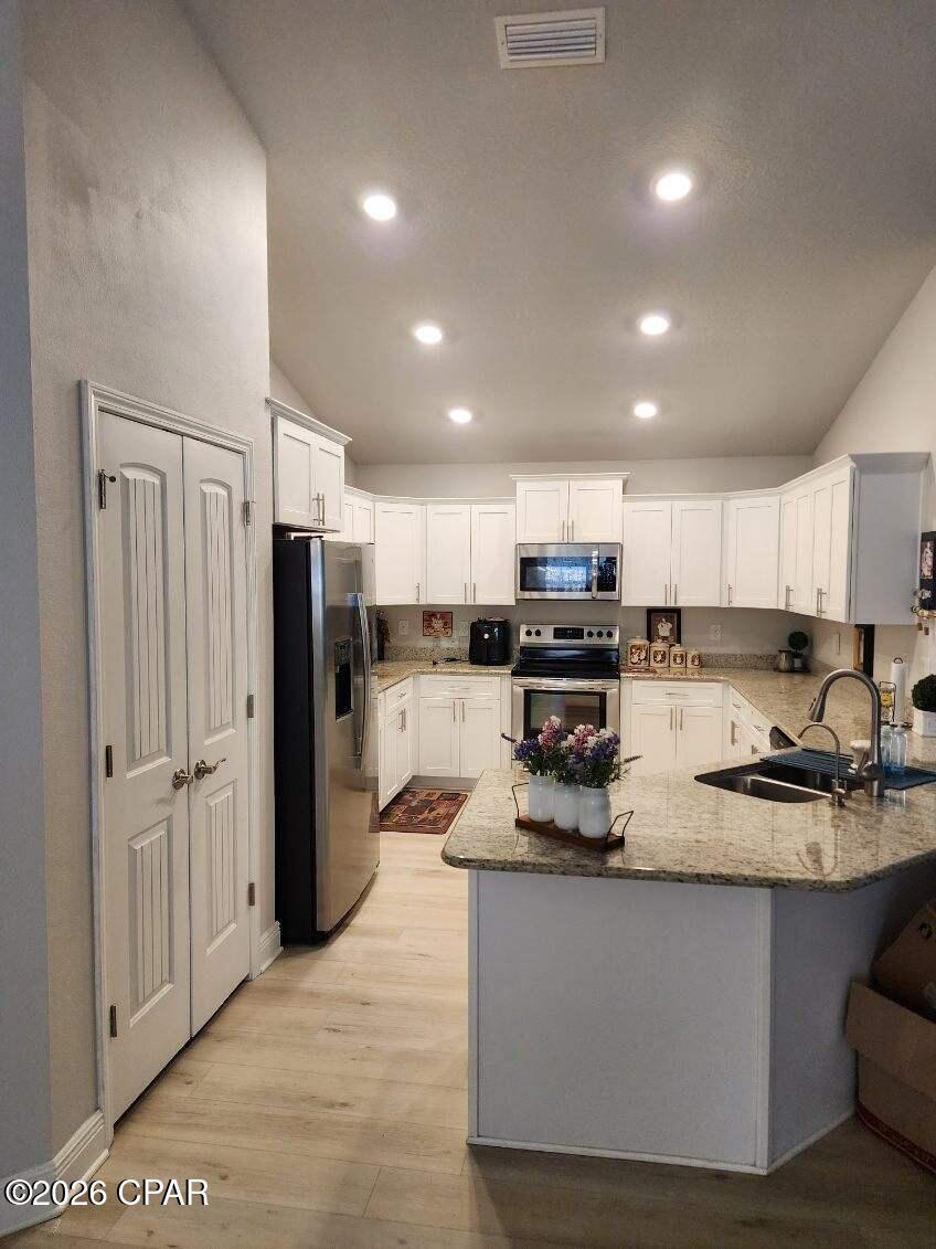 [No Recorded Subdiv] - Residential Lease