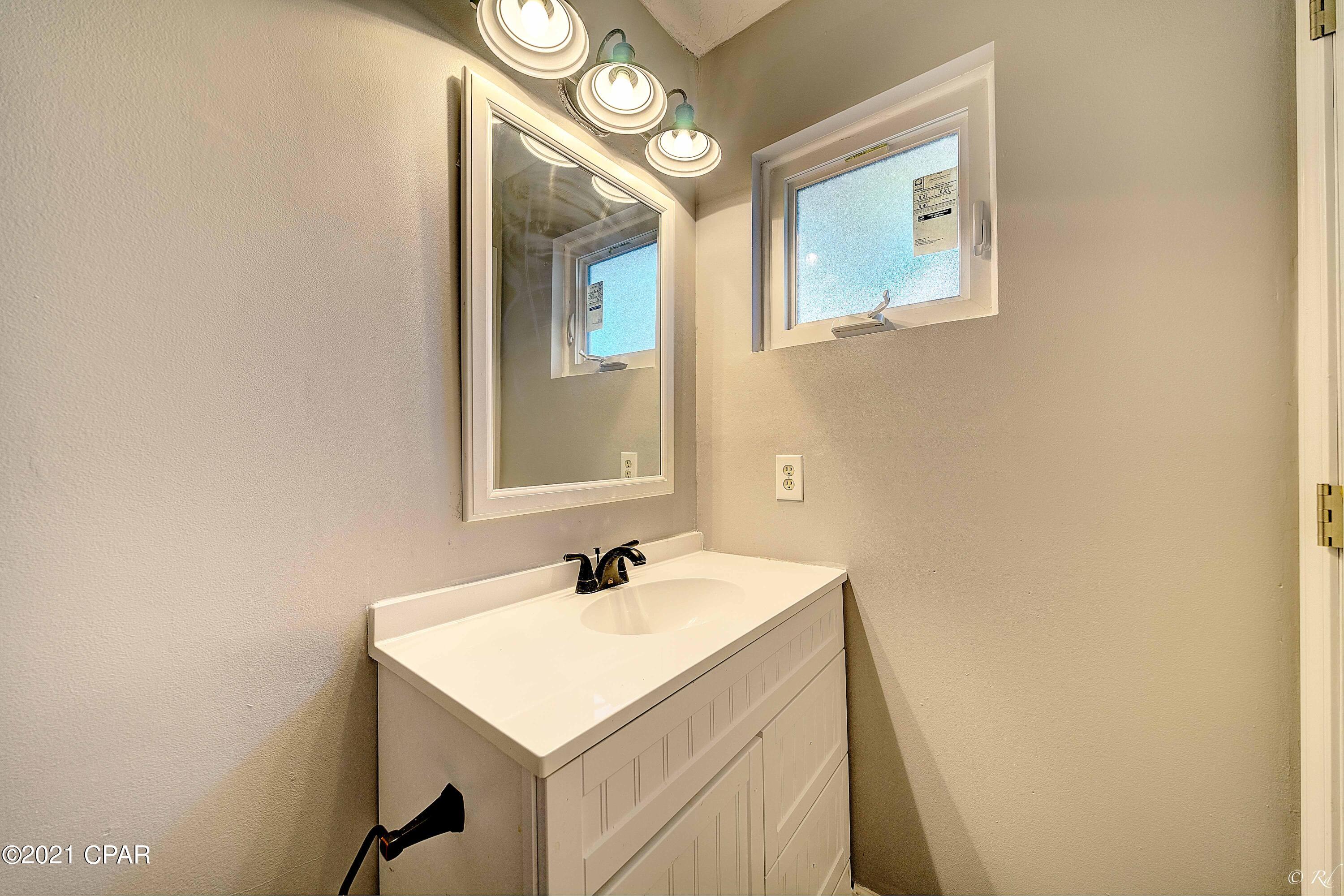 Lannie Rowe Lake Estates U-9 - Residential