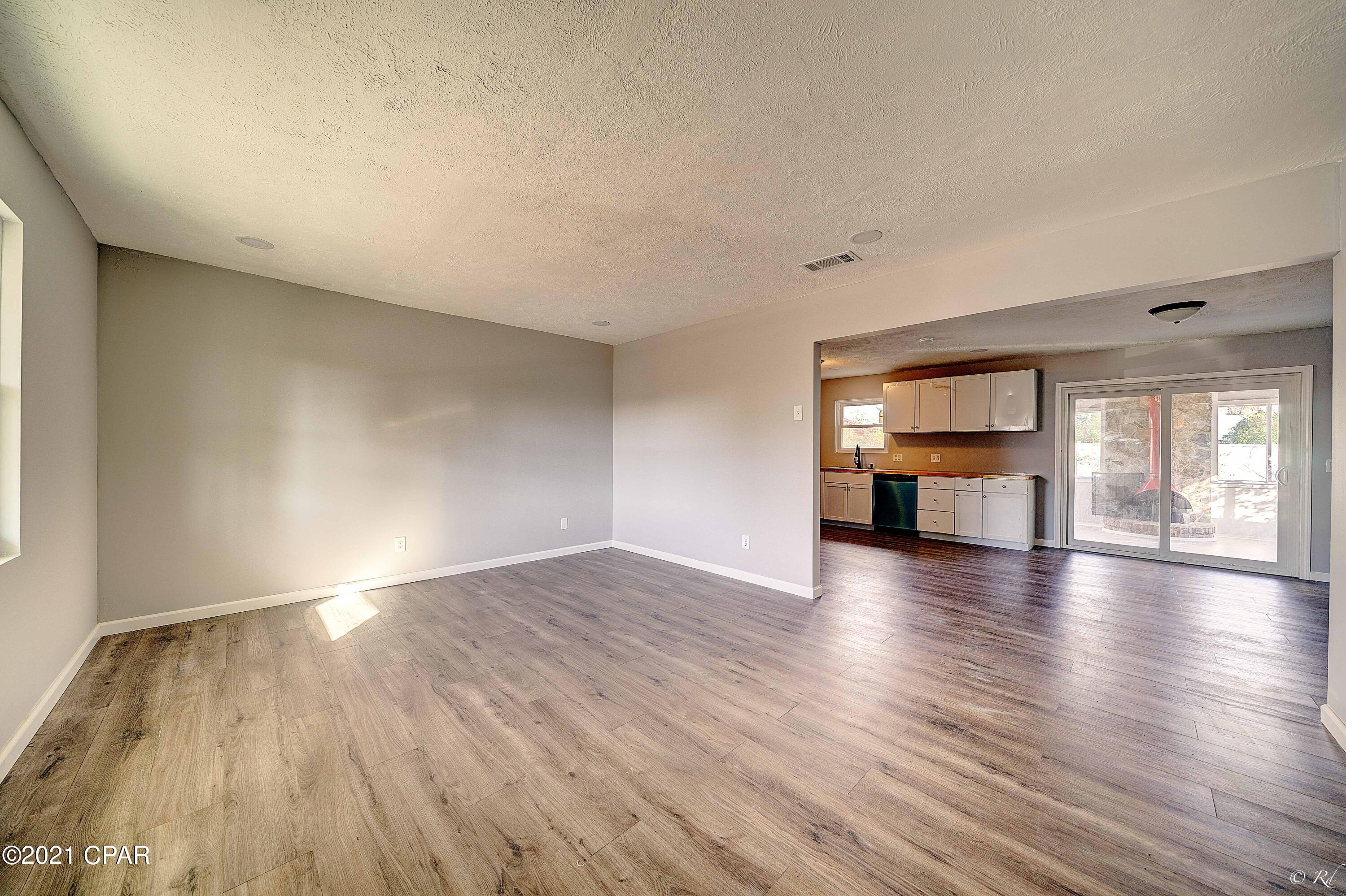 Lannie Rowe Lake Estates U-9 - Residential