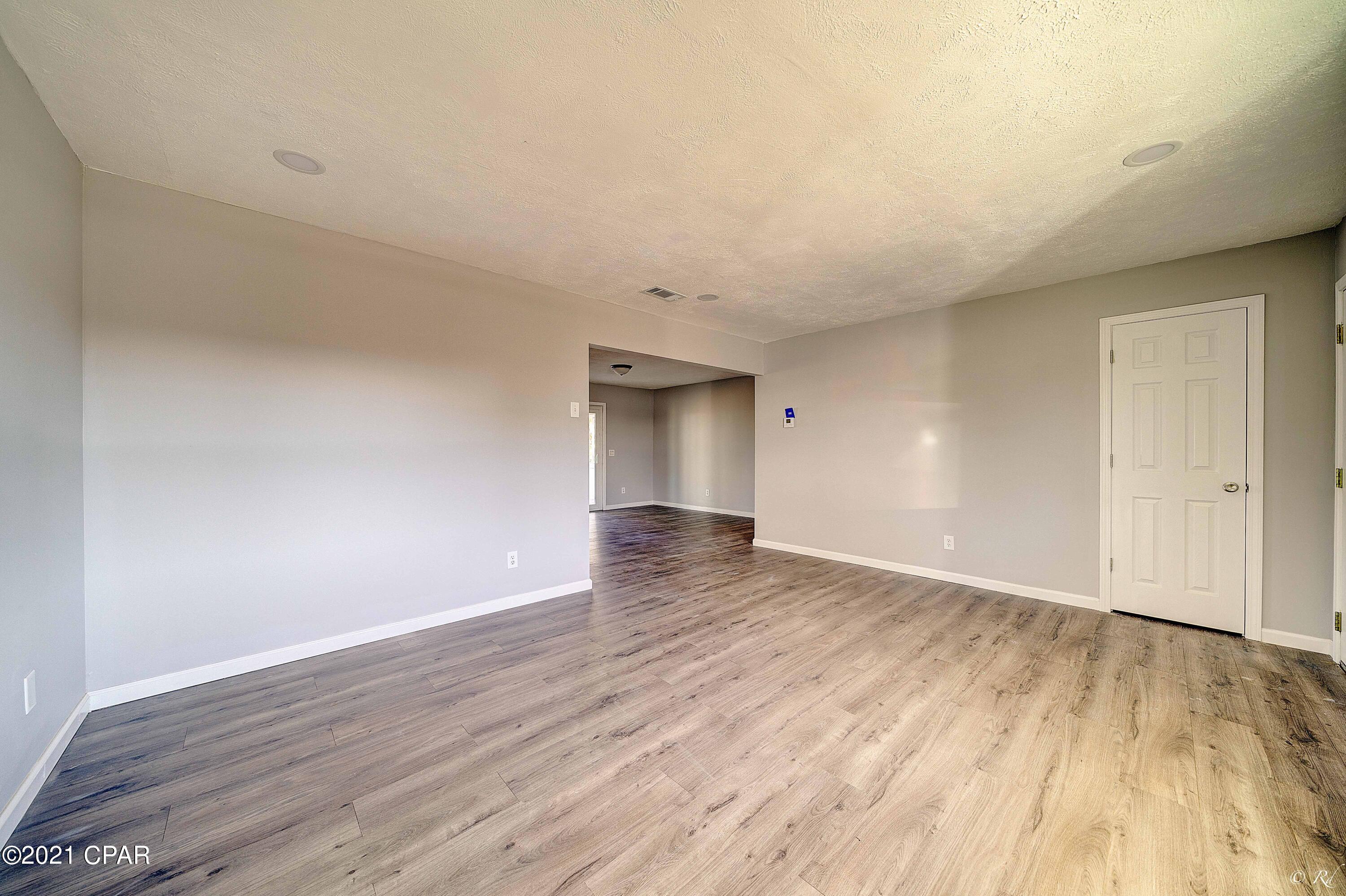 Lannie Rowe Lake Estates U-9 - Residential