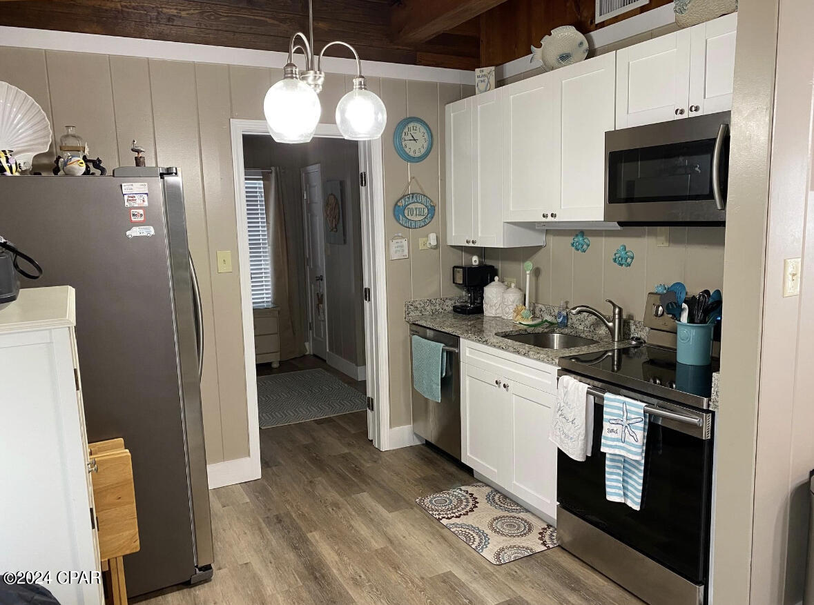 Bel Air - Residential