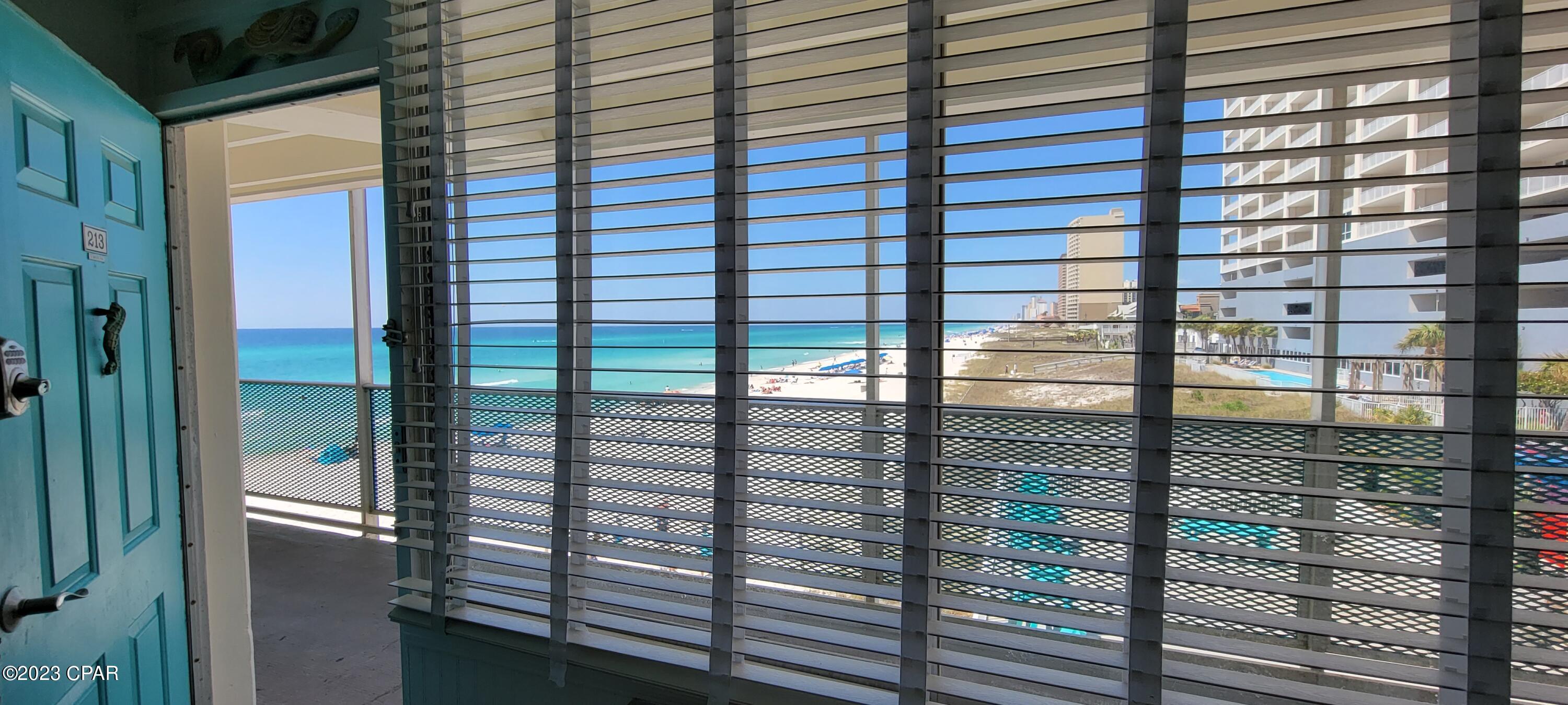 Fontainebleau Terrace - Residential