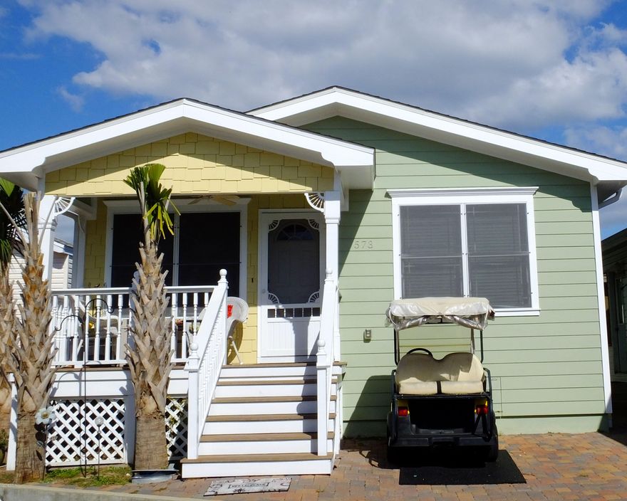 THIS BEAUTIFUL CUSTOM BUILT HOME HAS SO MUCH TO OFFER!! 3 BEDROOMS AND 2 FULL BATHS ARE PERFECTLY DECORATED! GRANITE COUNTER TOPS HARDWOOD AND TILE FLOORS WITH CARPET IN 2 BEDROOMS!THIS IS A MUST HAVE HOUSE!! VENTURE OUT OFFERS 2 POOLS, BOAT DOCK AND RAMP, FISHING DOCK, TENNIS COURTS, SHUFFLEBOARD, MINI GOLF, BASKETBALL COURT, PLAYGROUND, PAVILION, BEACH AND BAY FRONT PROPERTY! THIS IS A GATED COMMUNITY.