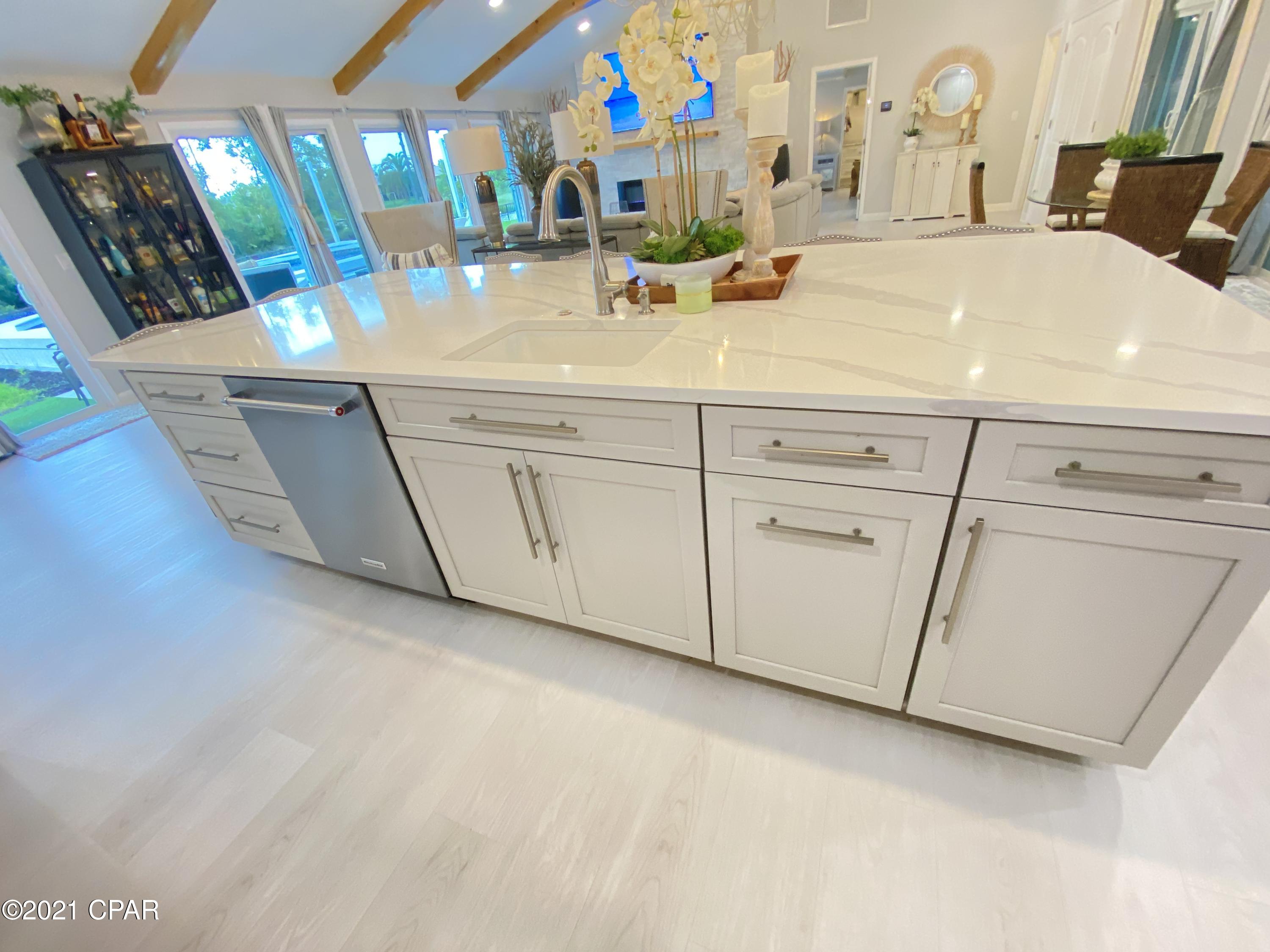 Island View Estates - Residential