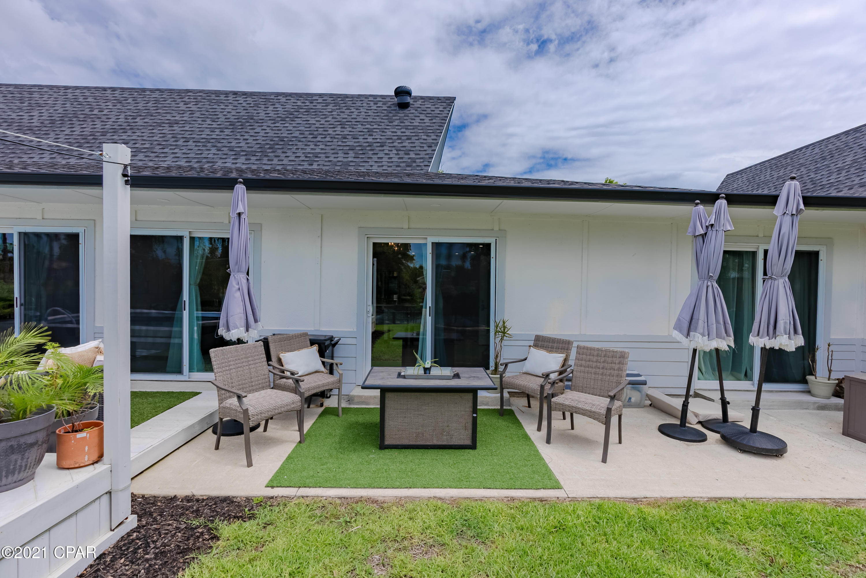 Island View Estates - Residential