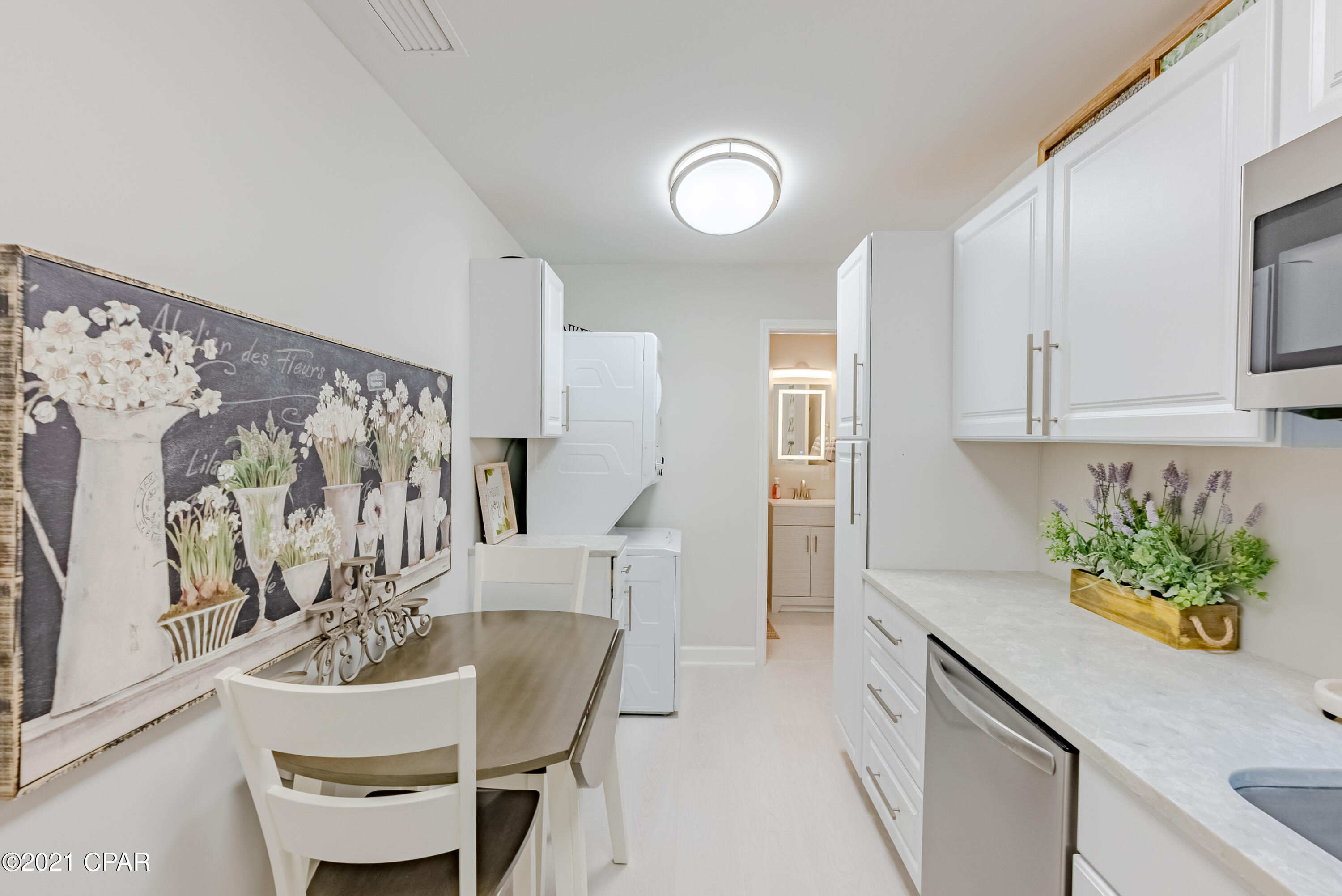 Island View Estates - Residential