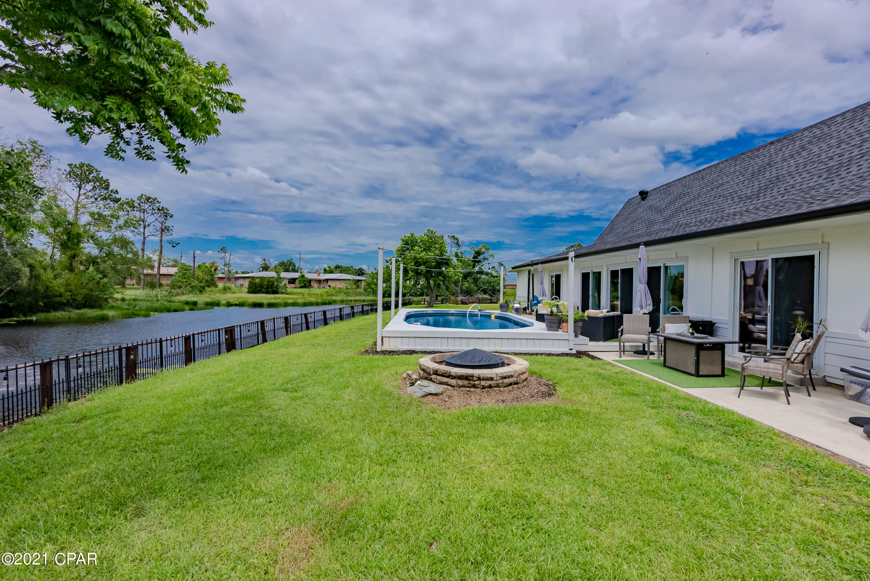 Island View Estates - Residential