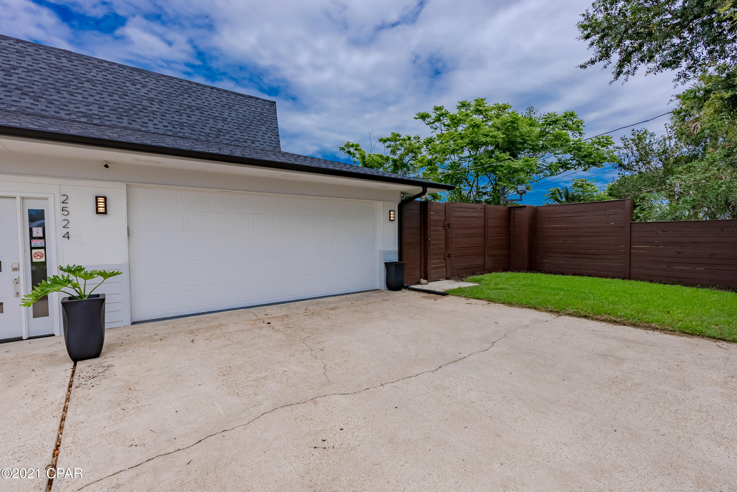 Island View Estates - Residential