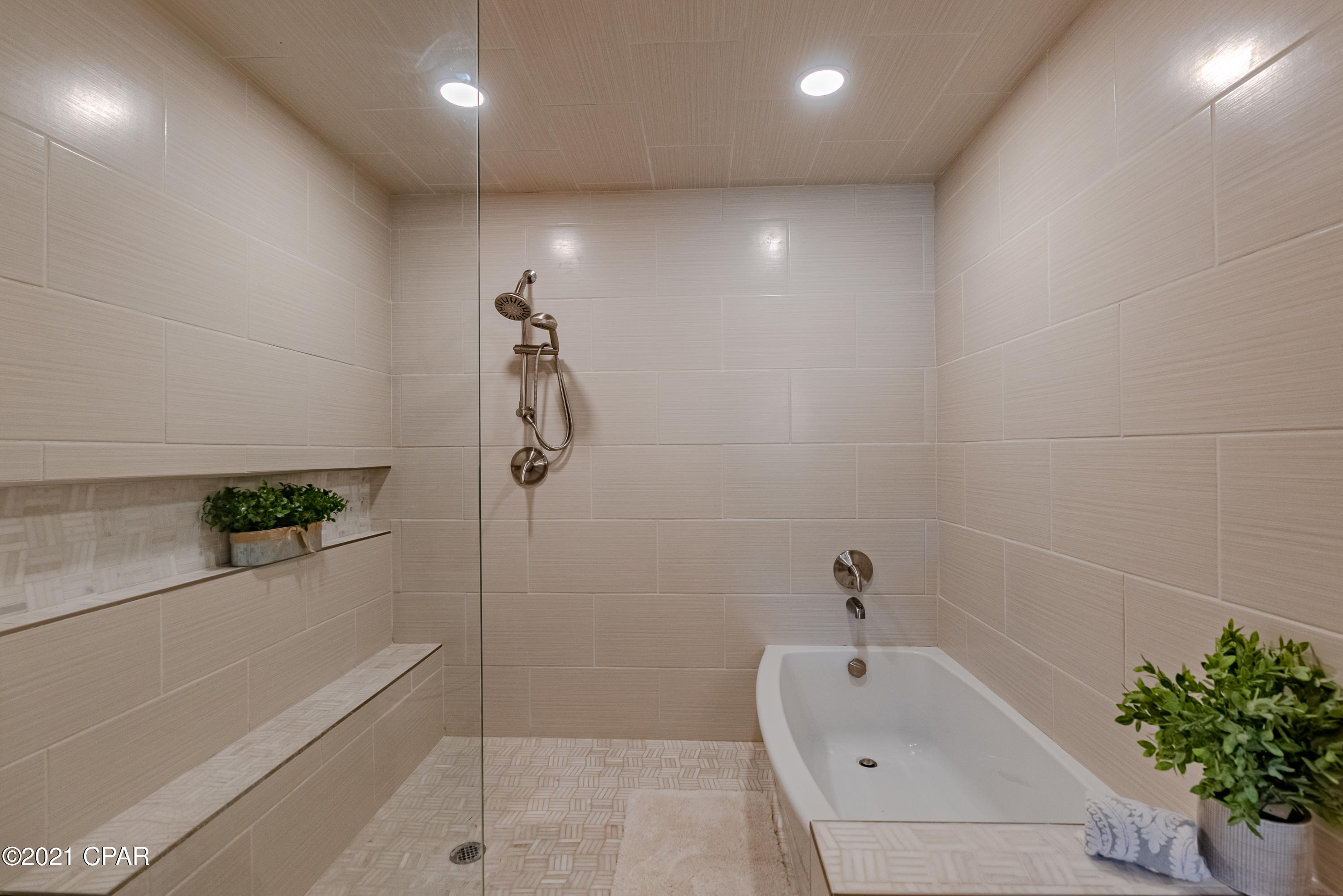 Island View Estates - Residential