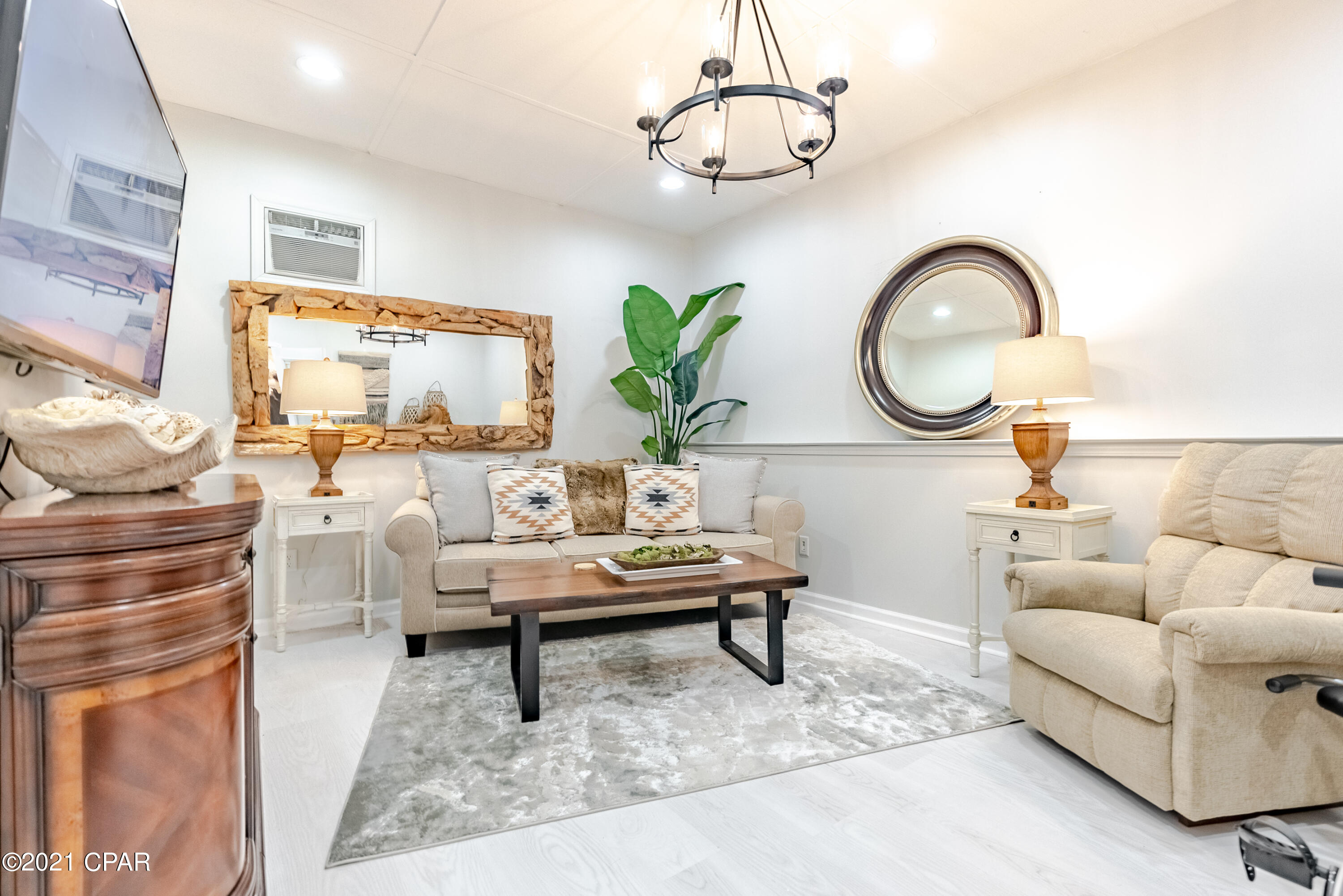 Island View Estates - Residential