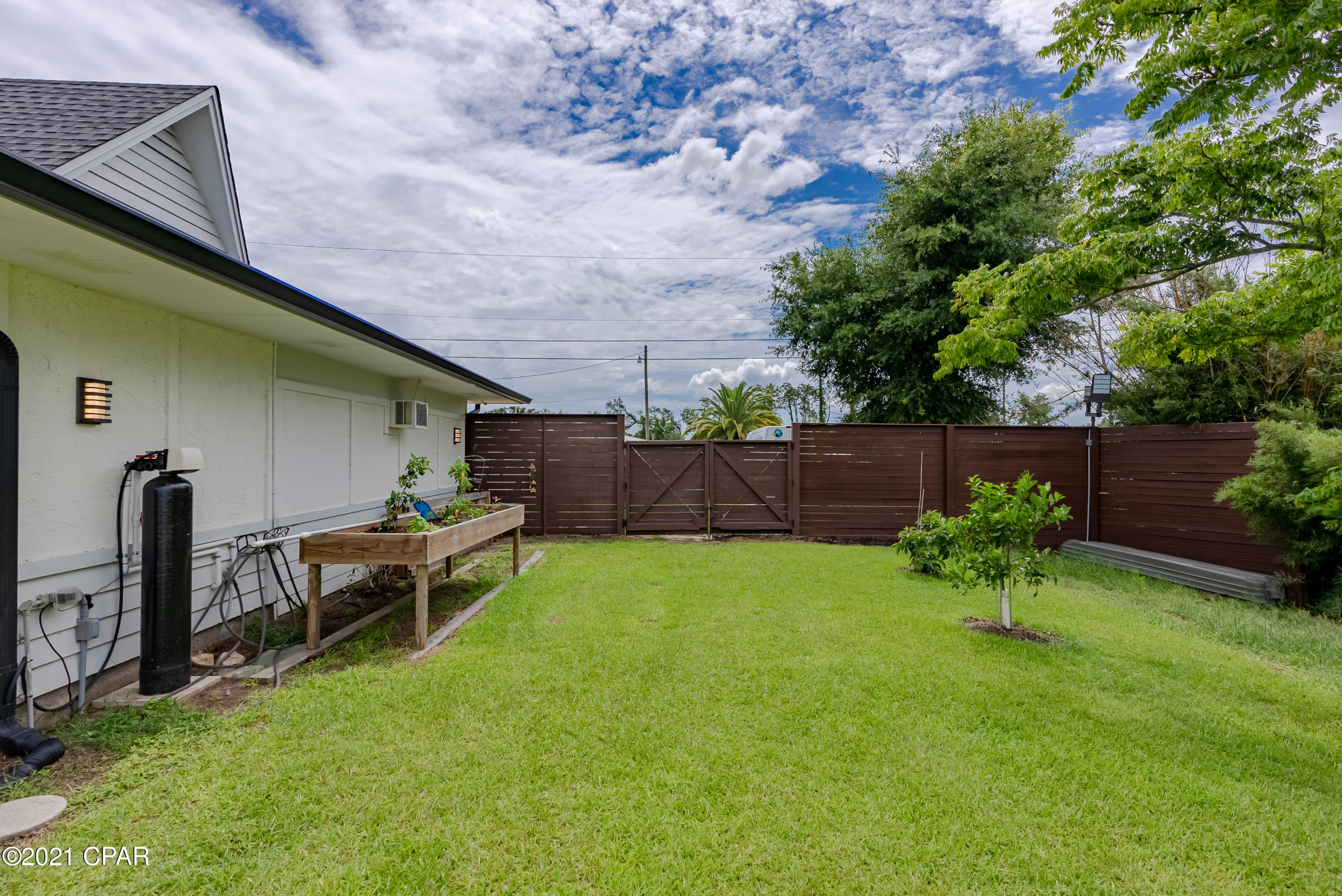 Island View Estates - Residential