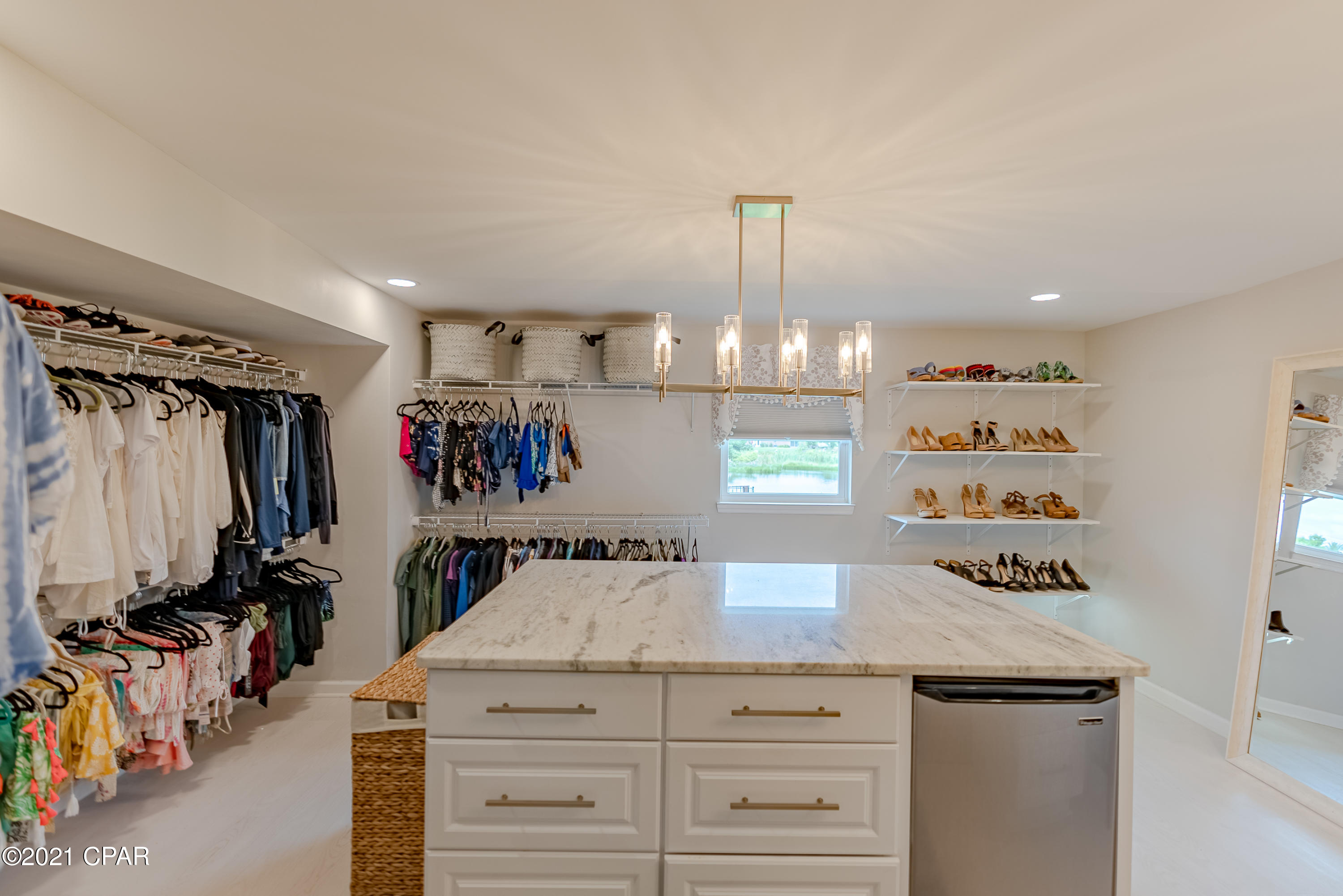 Island View Estates - Residential