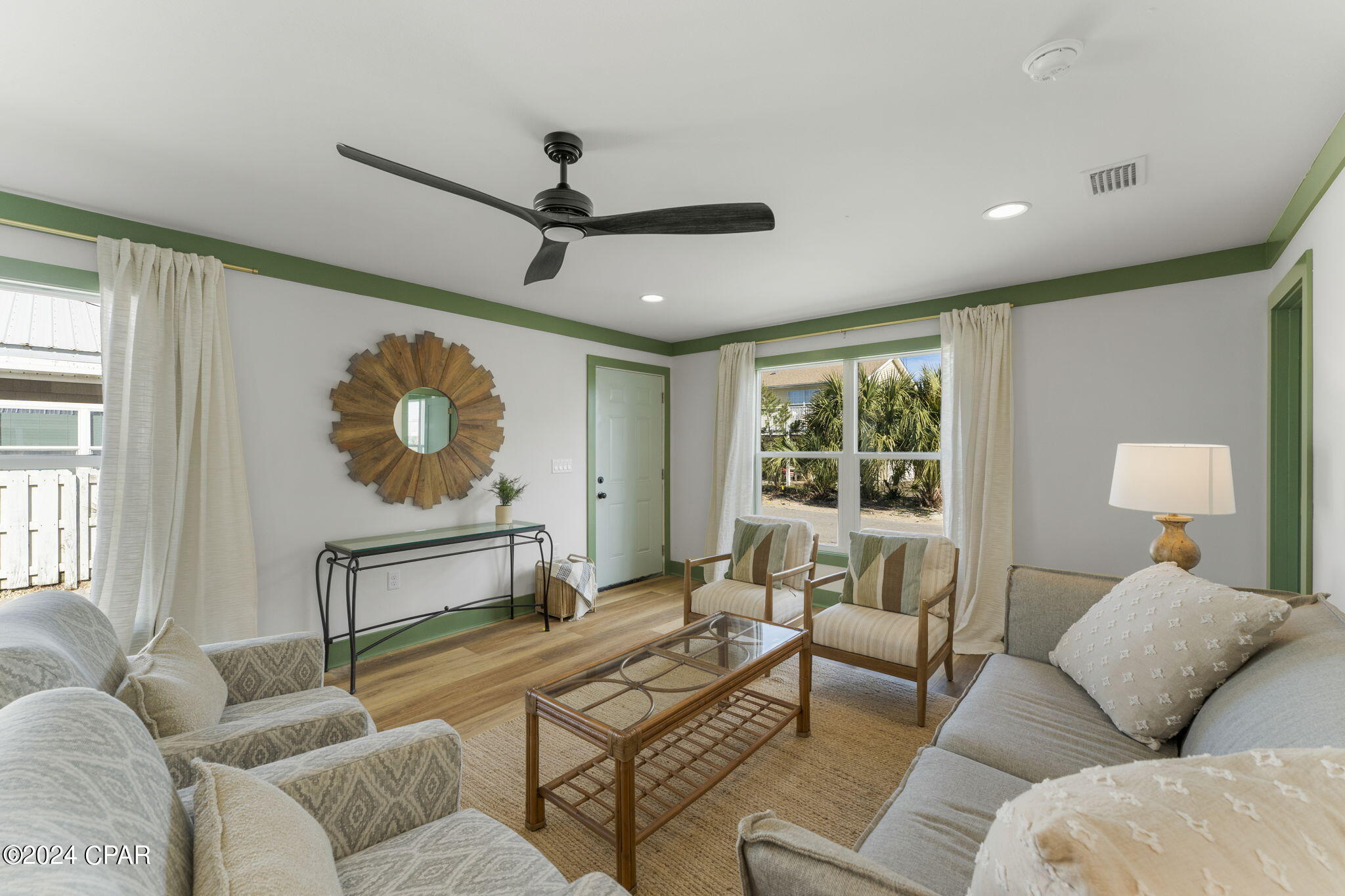 Kiska Beach - Residential