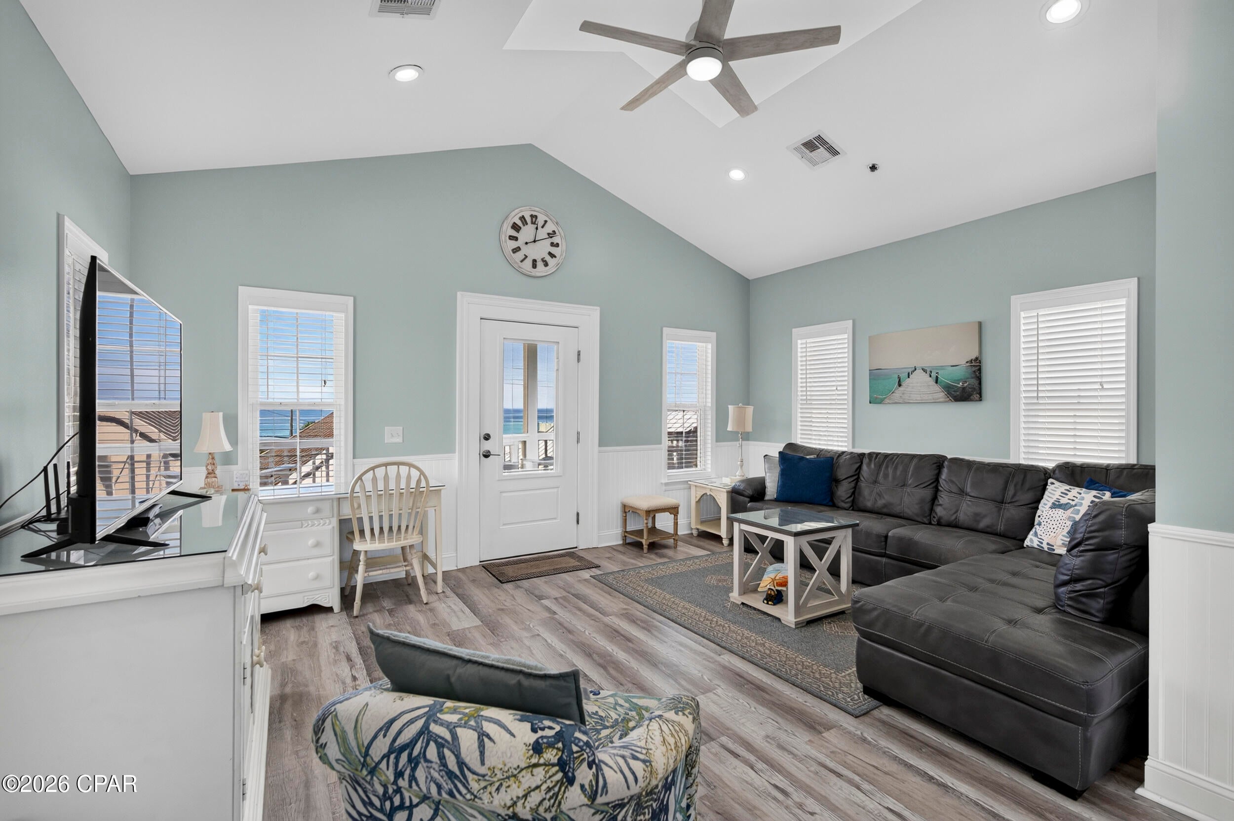 16328 Front Beach Road 20