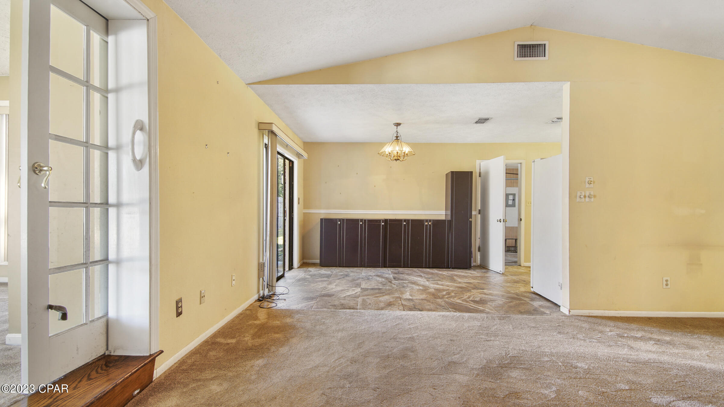 Venetian Villa 1st Add Replat - Residential