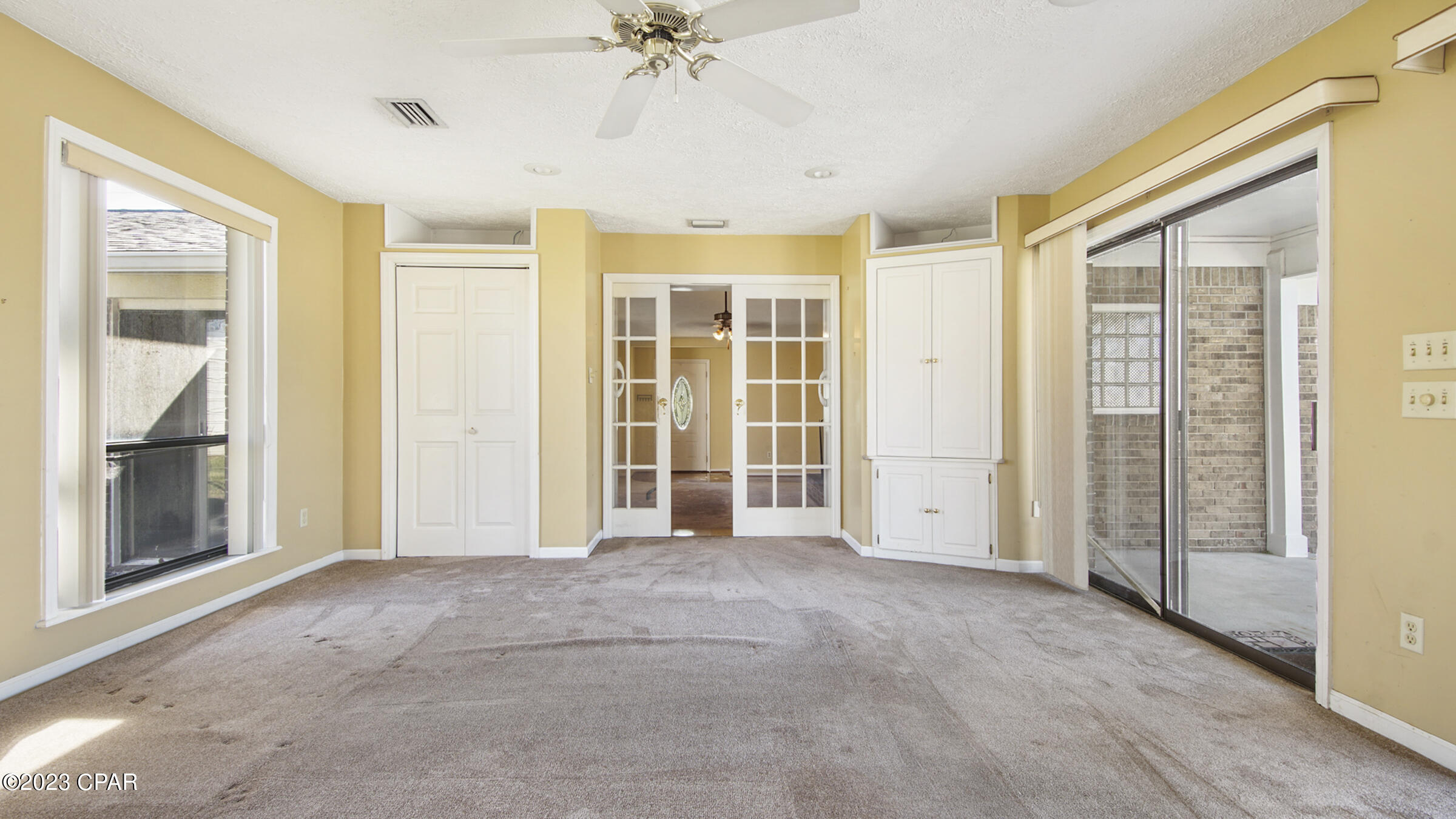 Venetian Villa 1st Add Replat - Residential