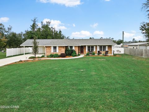 A home in Blountstown