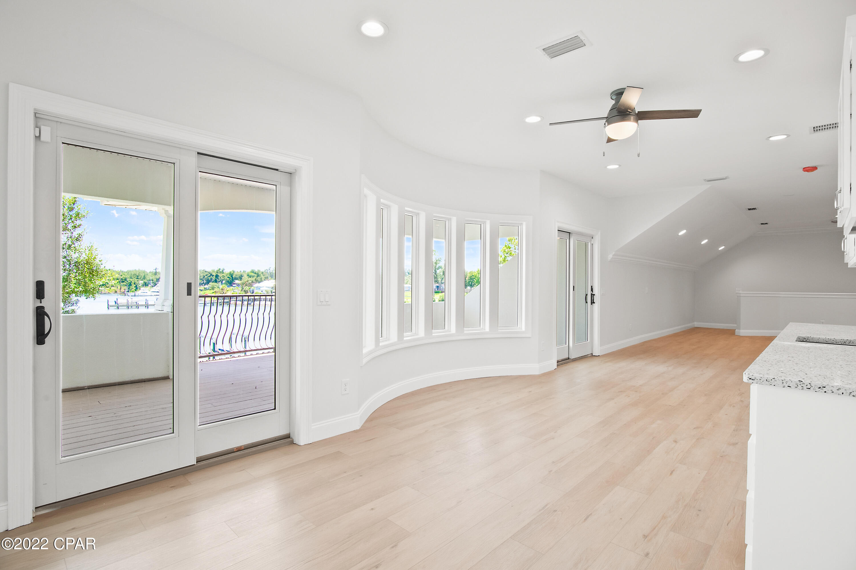 Cove Pointe - Residential