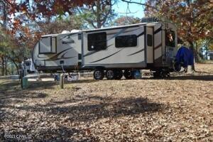 Compass Lake In The Hills - Land