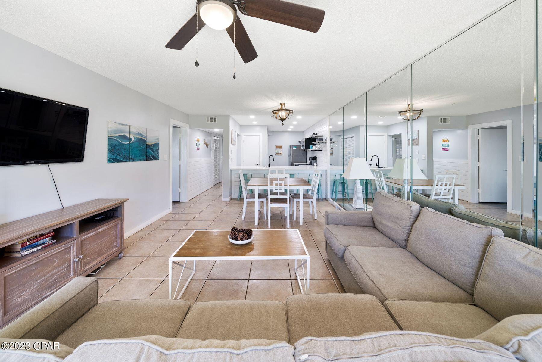 Edgewater Golf Villas V-C - Residential