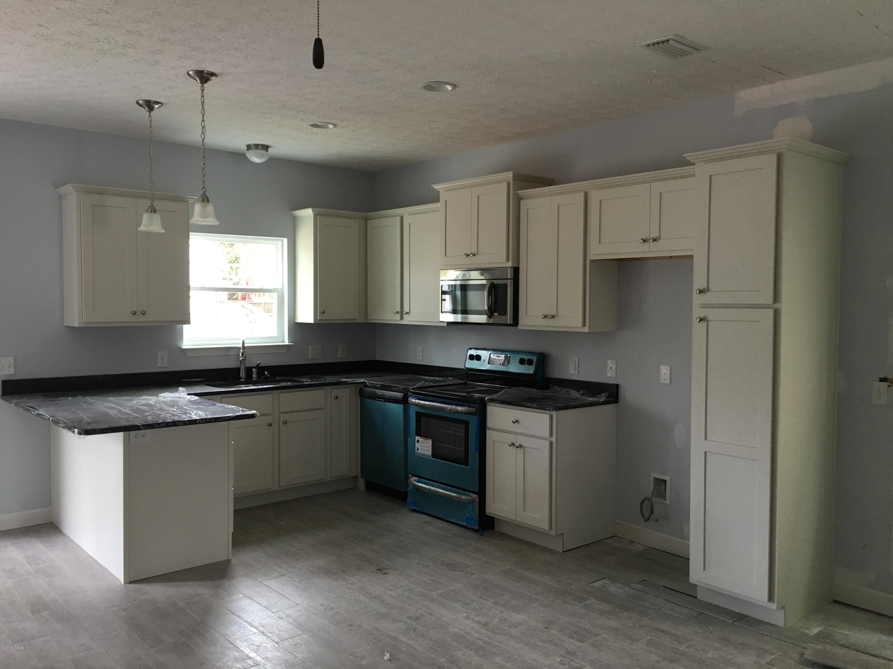 Causeway Manor - Residential