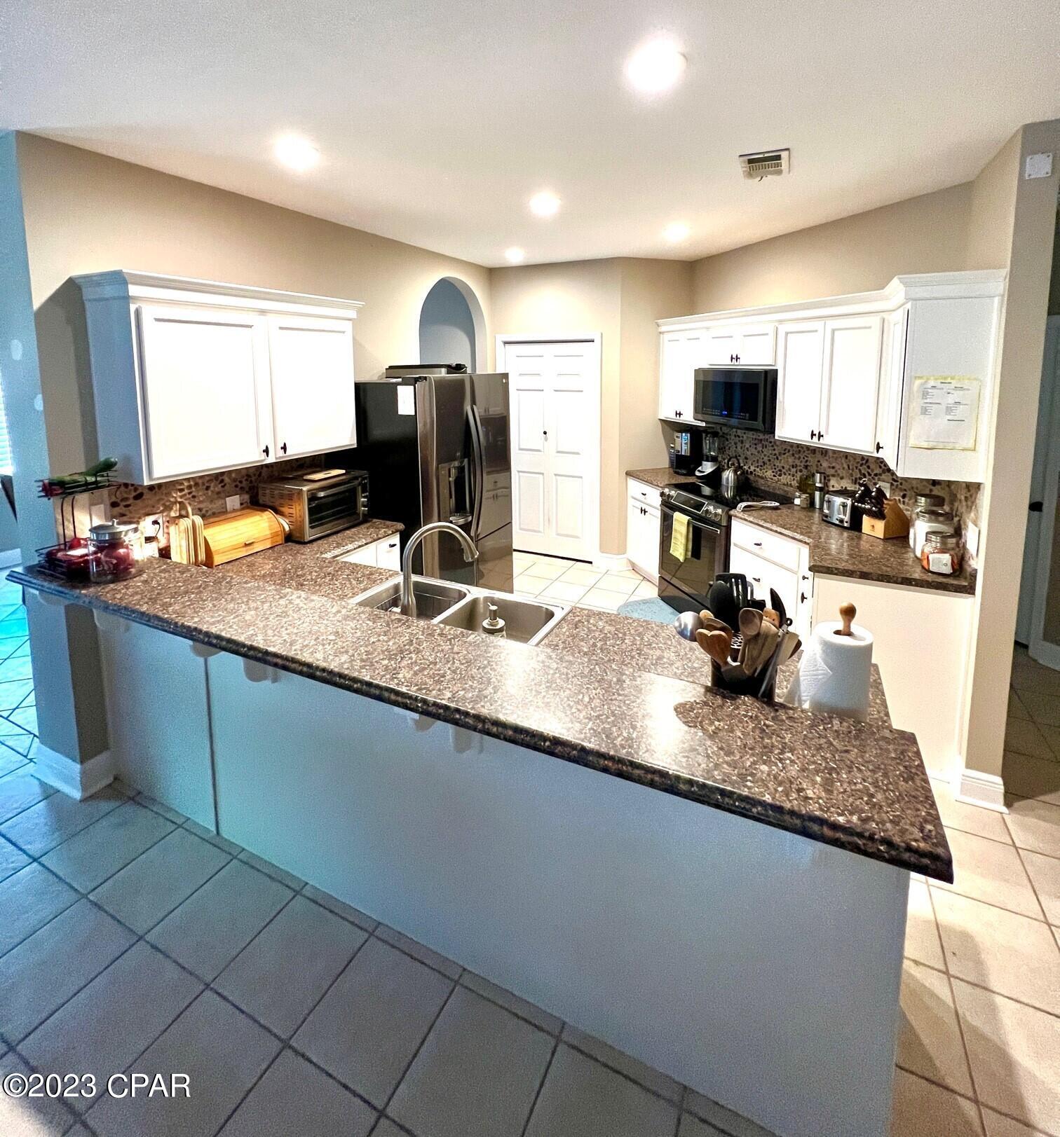 Mowat Highlands Ph X - Residential