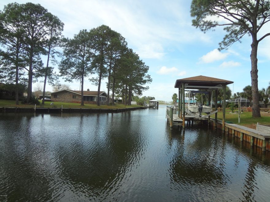 Waterfront canal home in Northshore. New kitchen, metal roof and large boat house.

Home being sold As Is, overall good condition, needs floor covering in 60% of home. Large 100x150 lot on navigable canal, moments from North bay. Call to view.