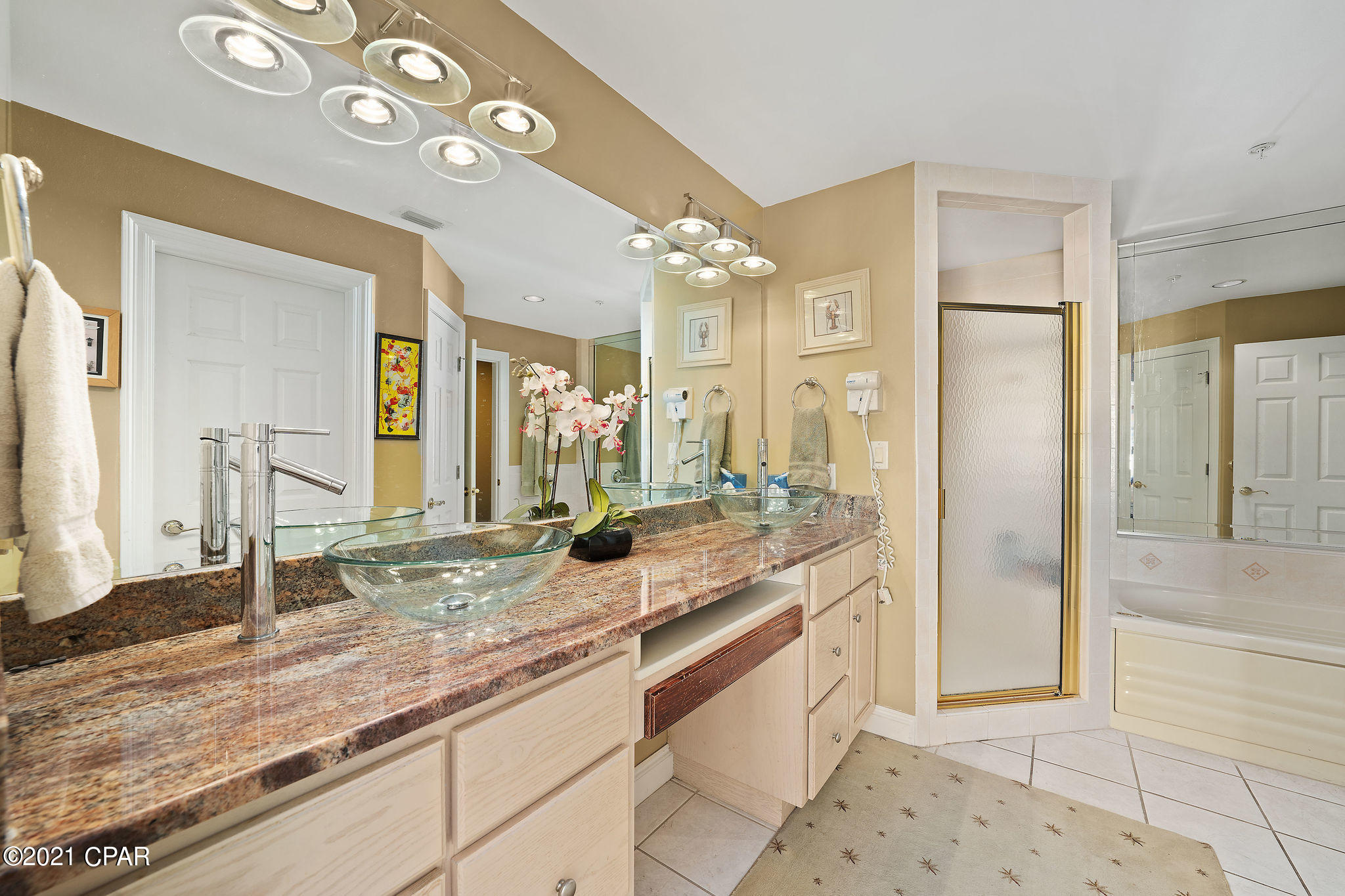 Hidden Dunes Condo - Residential