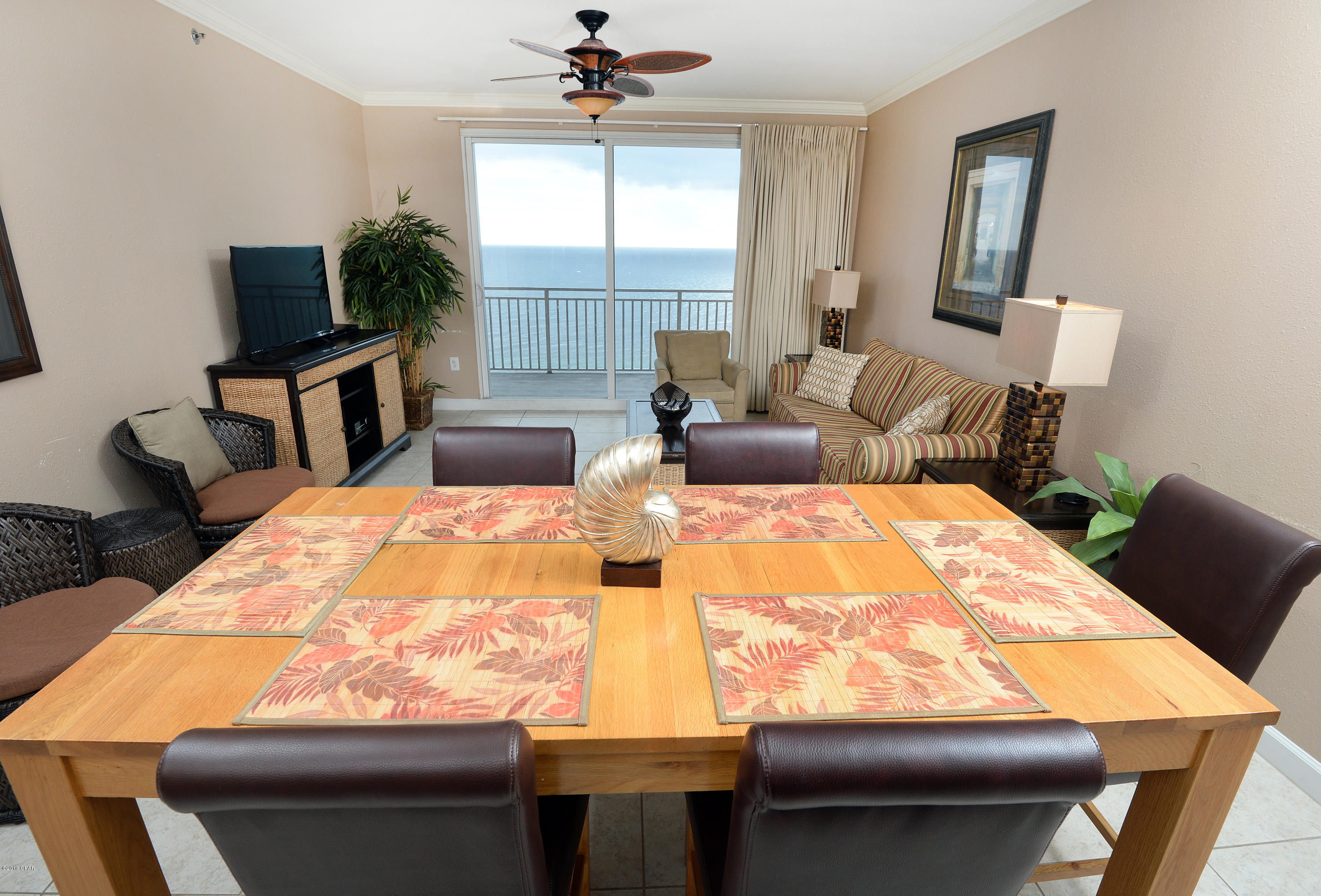 Splash Condo - Residential