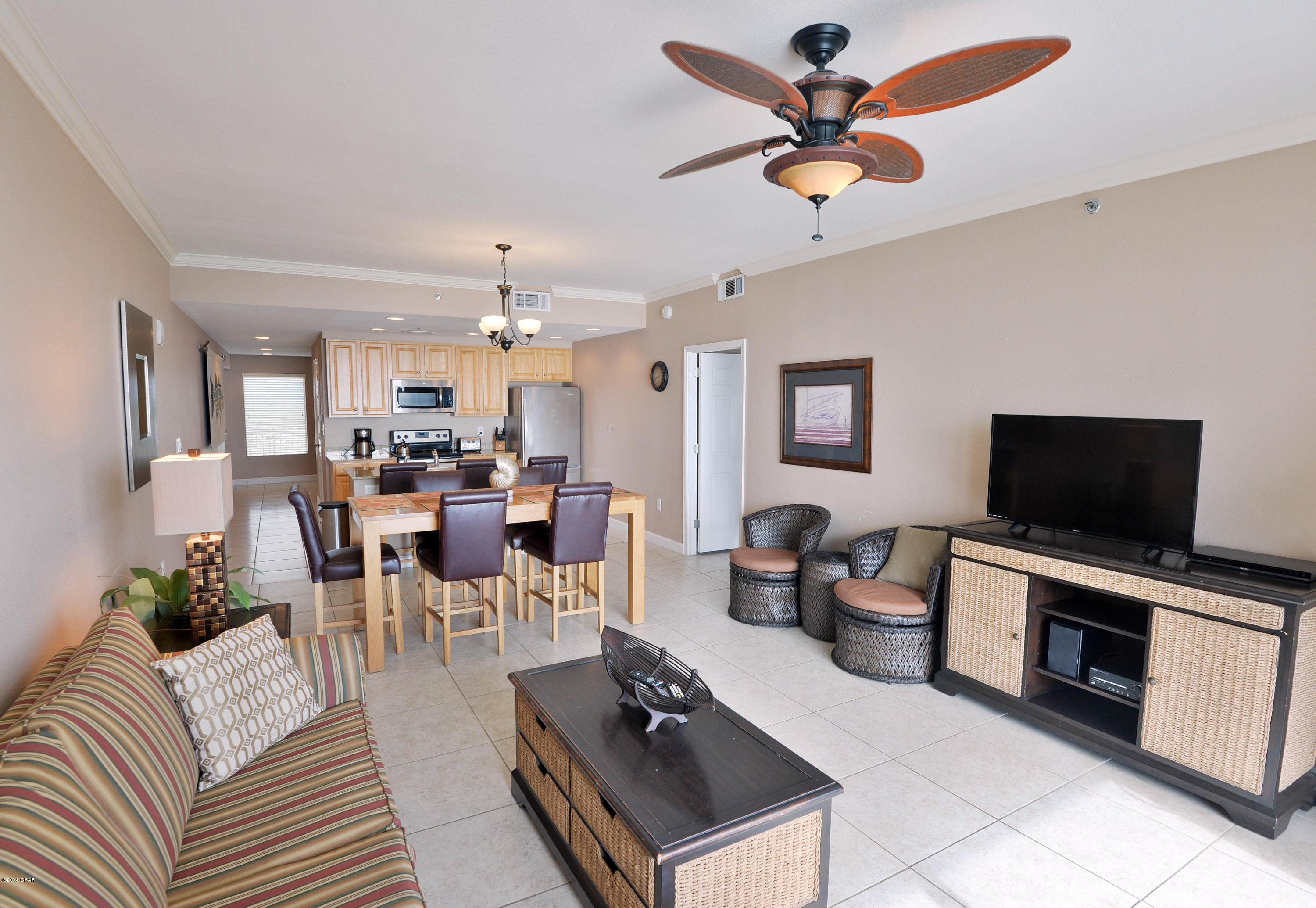 Splash Condo - Residential