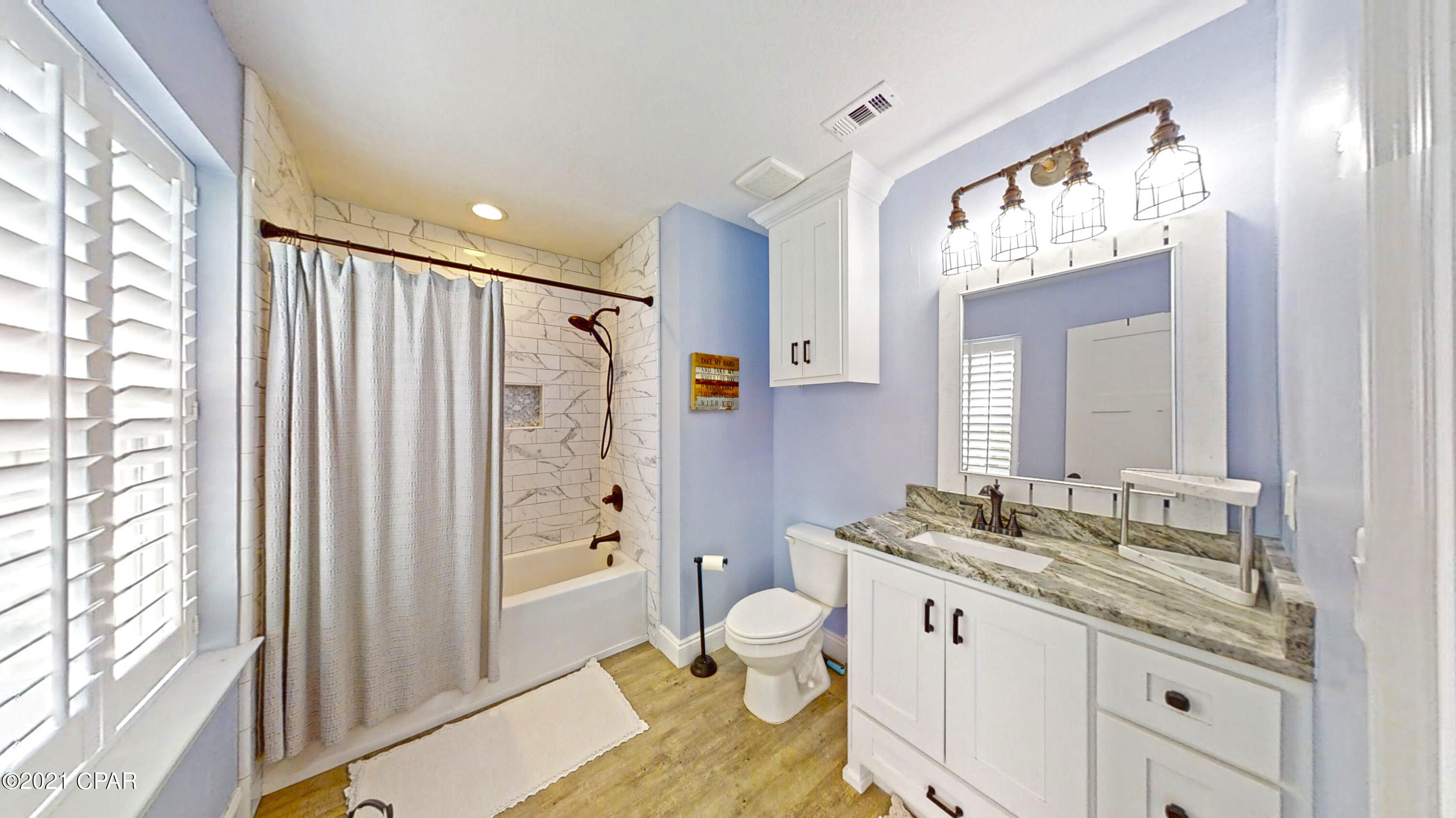 Magnolia Bay Club - Residential