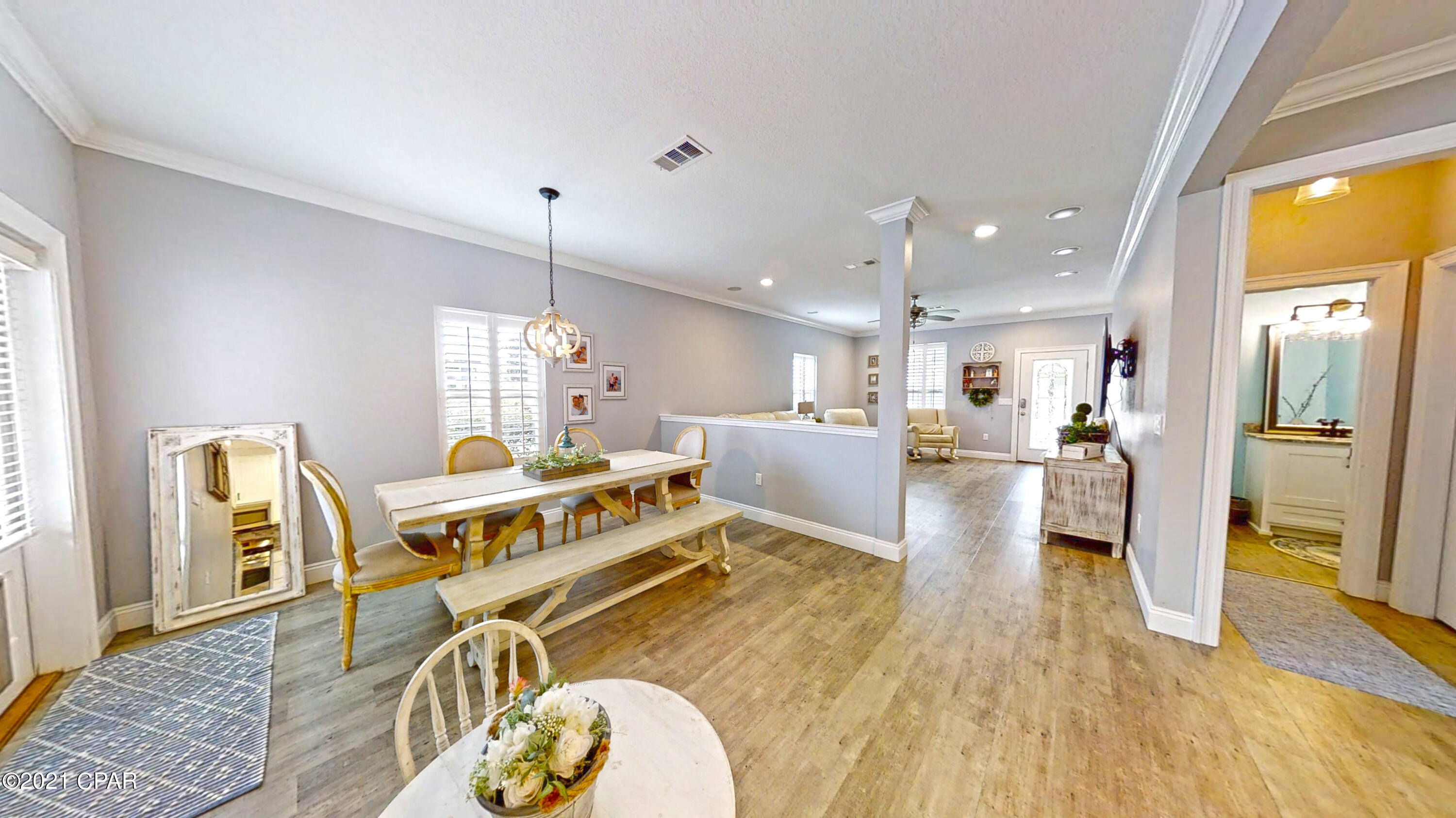 Magnolia Bay Club - Residential