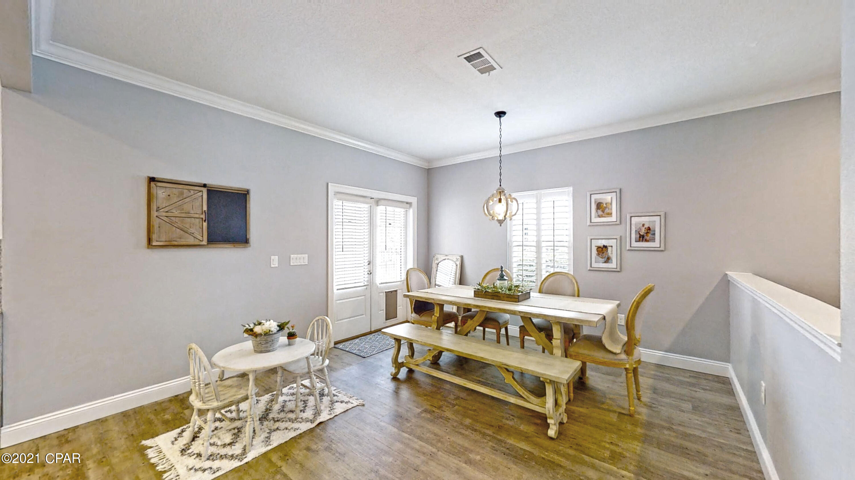 Magnolia Bay Club - Residential