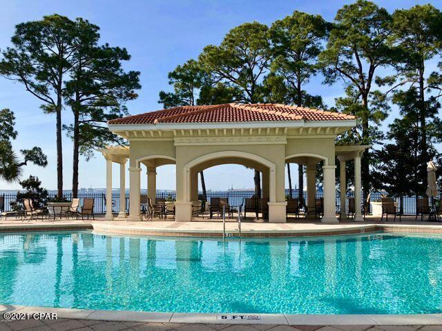 Magnolia Bay Club - Residential