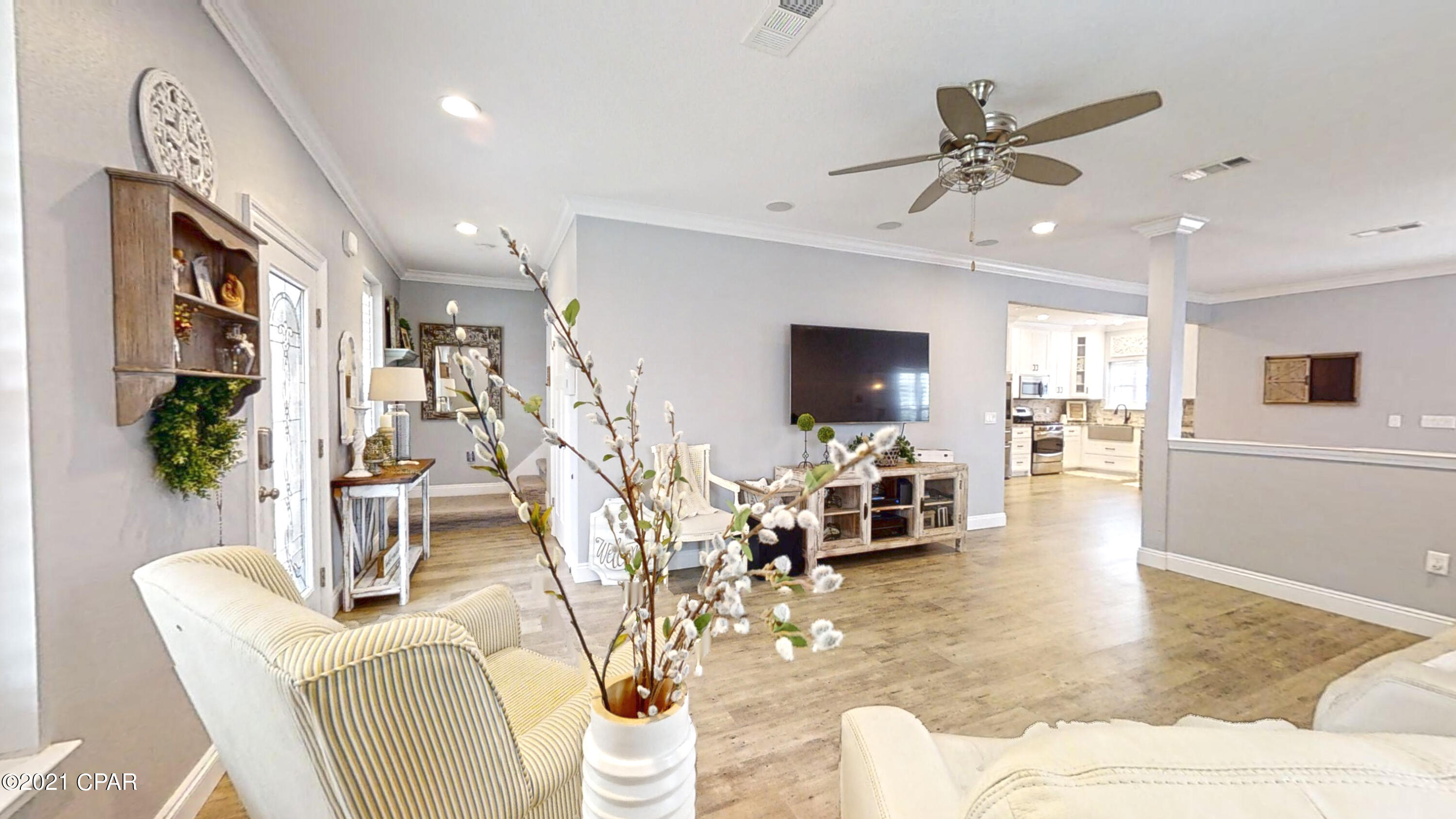 Magnolia Bay Club - Residential