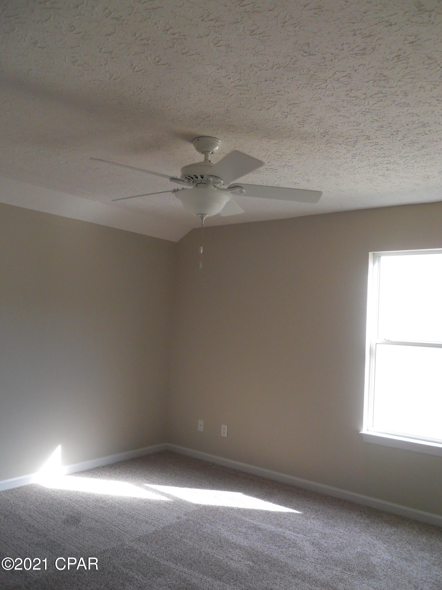 Palm Cove - Residential Lease