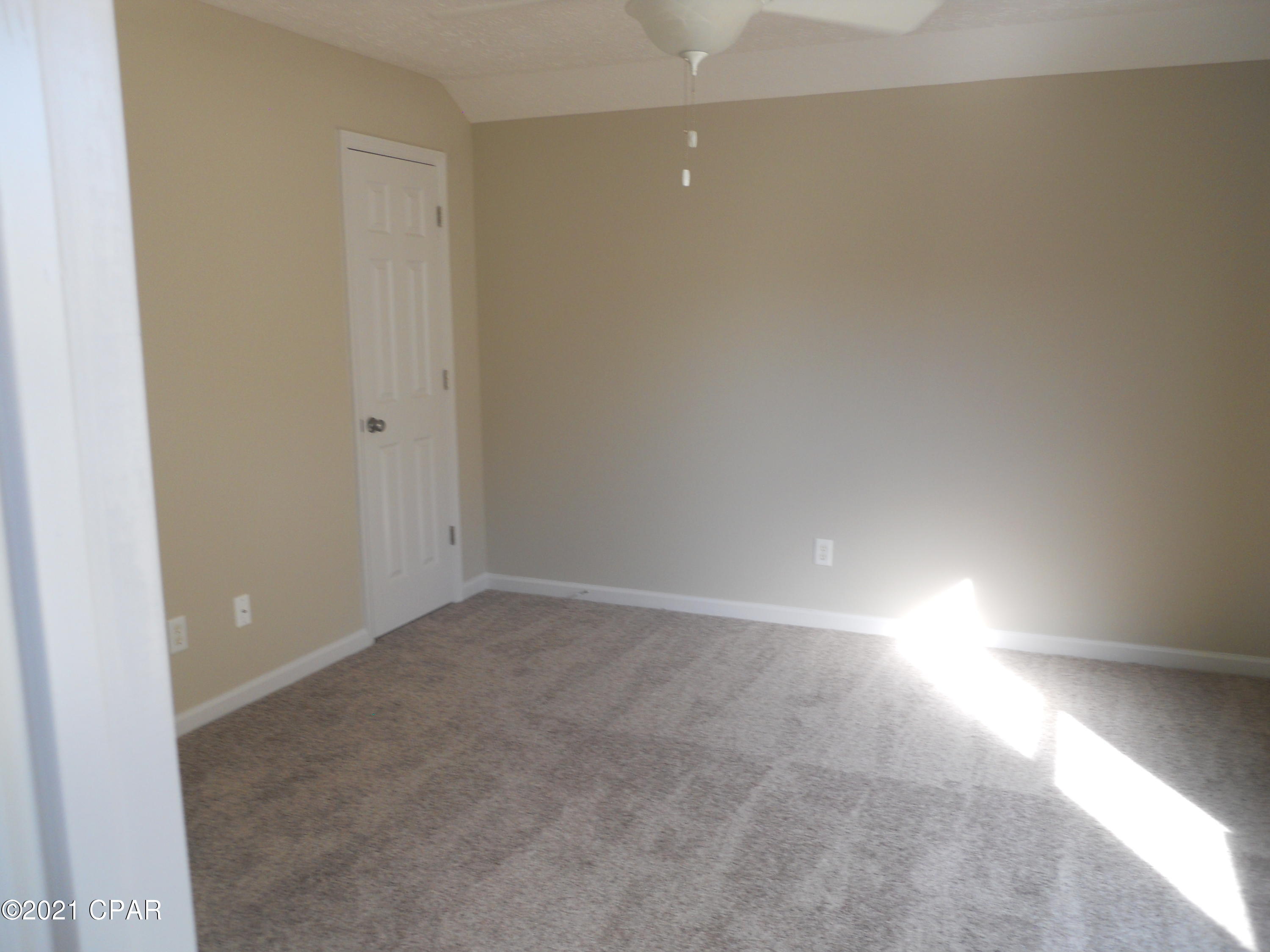 Palm Cove - Residential Lease