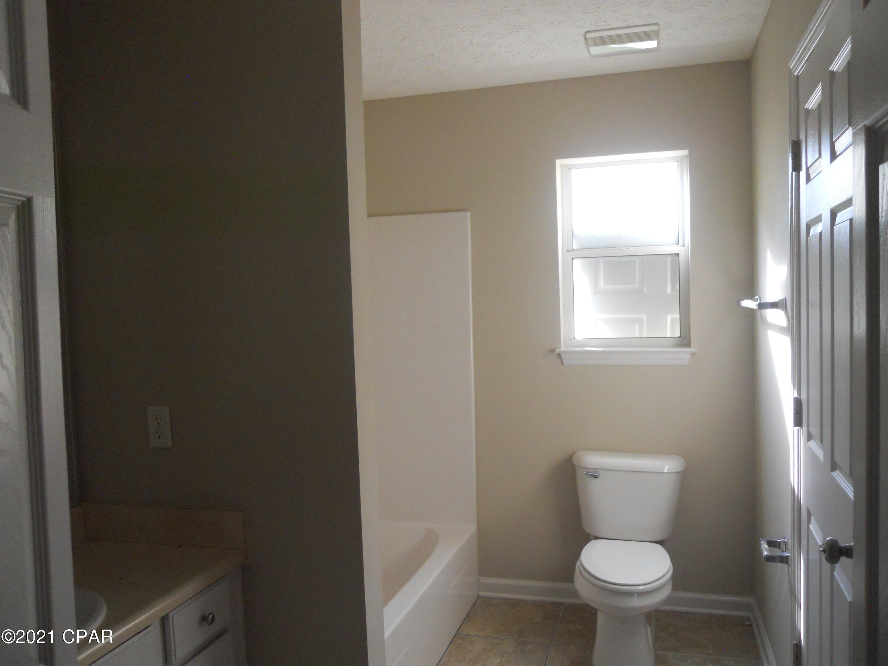 Palm Cove - Residential Lease