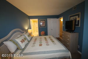 Pelican Walk - Residential