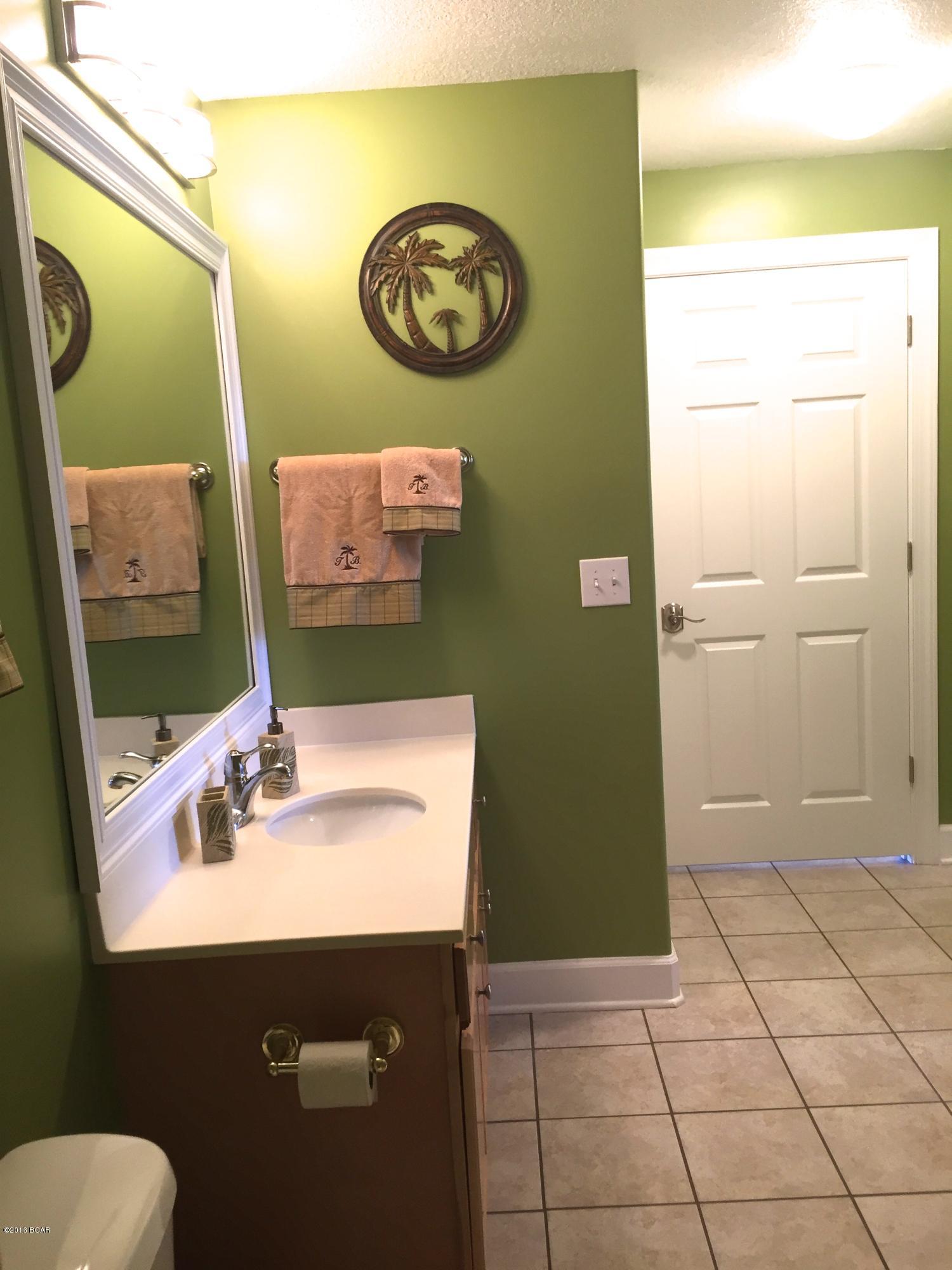 Tropic Winds - Residential