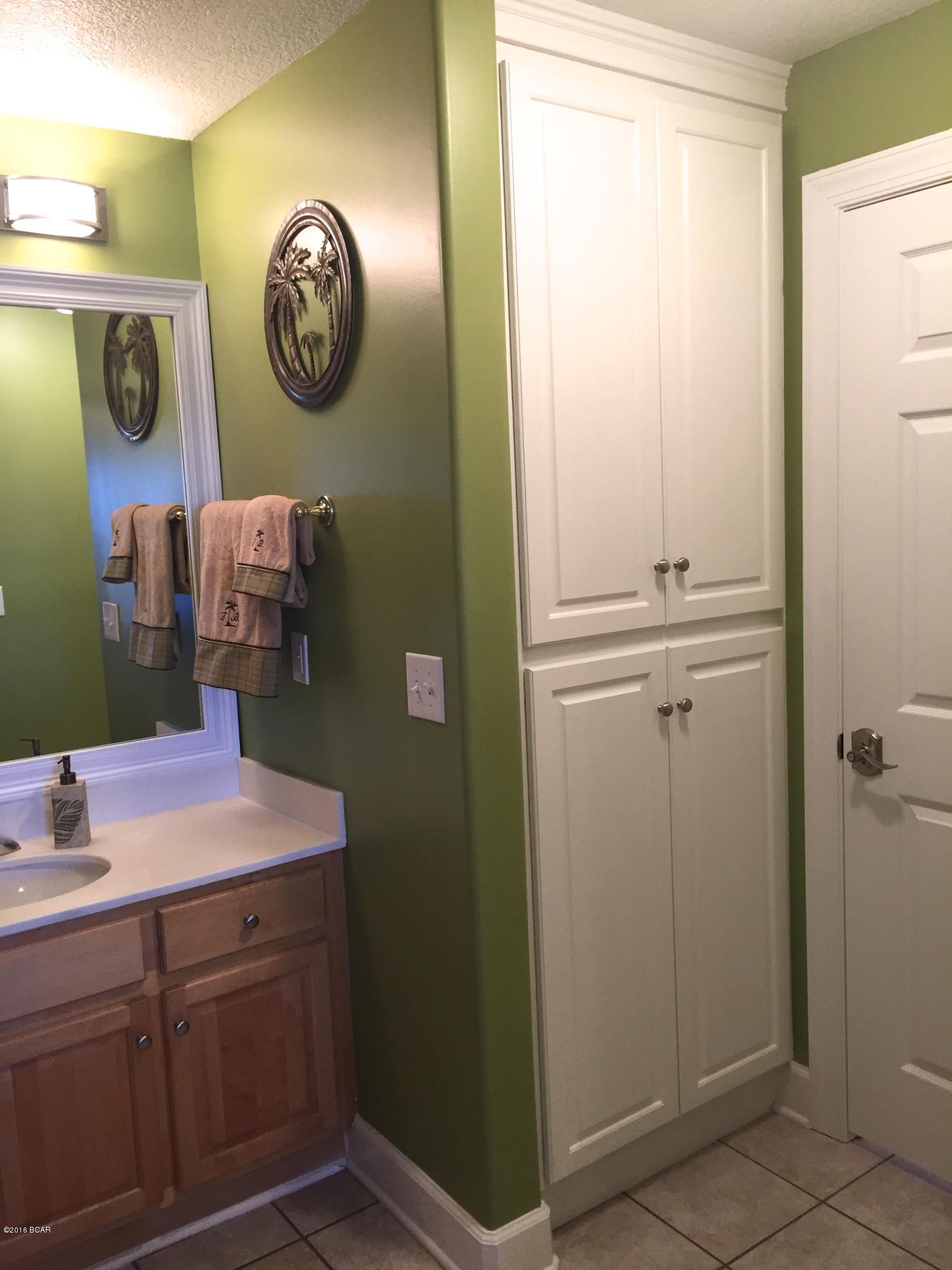 Tropic Winds - Residential