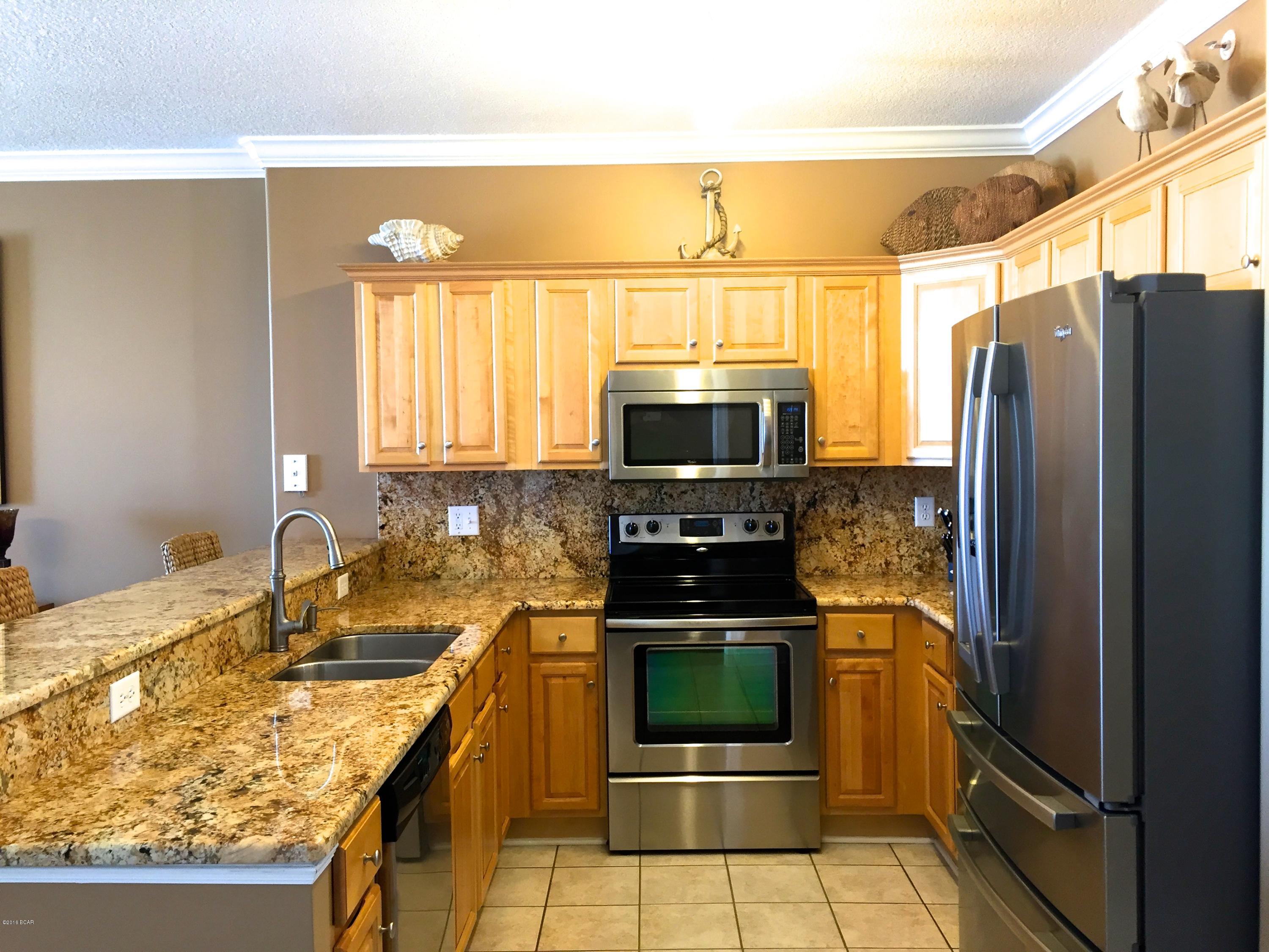 Tropic Winds - Residential