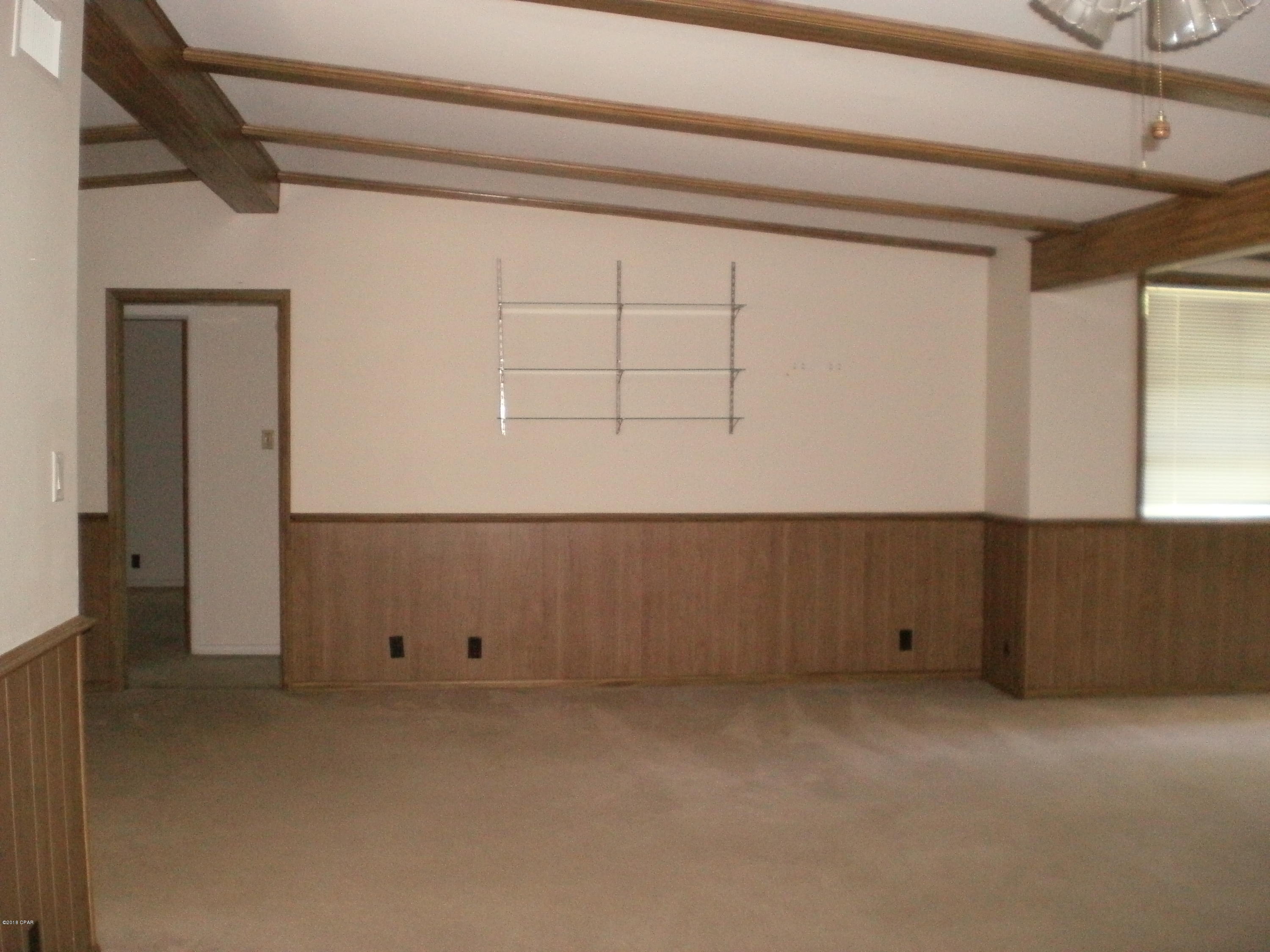 Woodlawn Unit 1 - Residential Lease