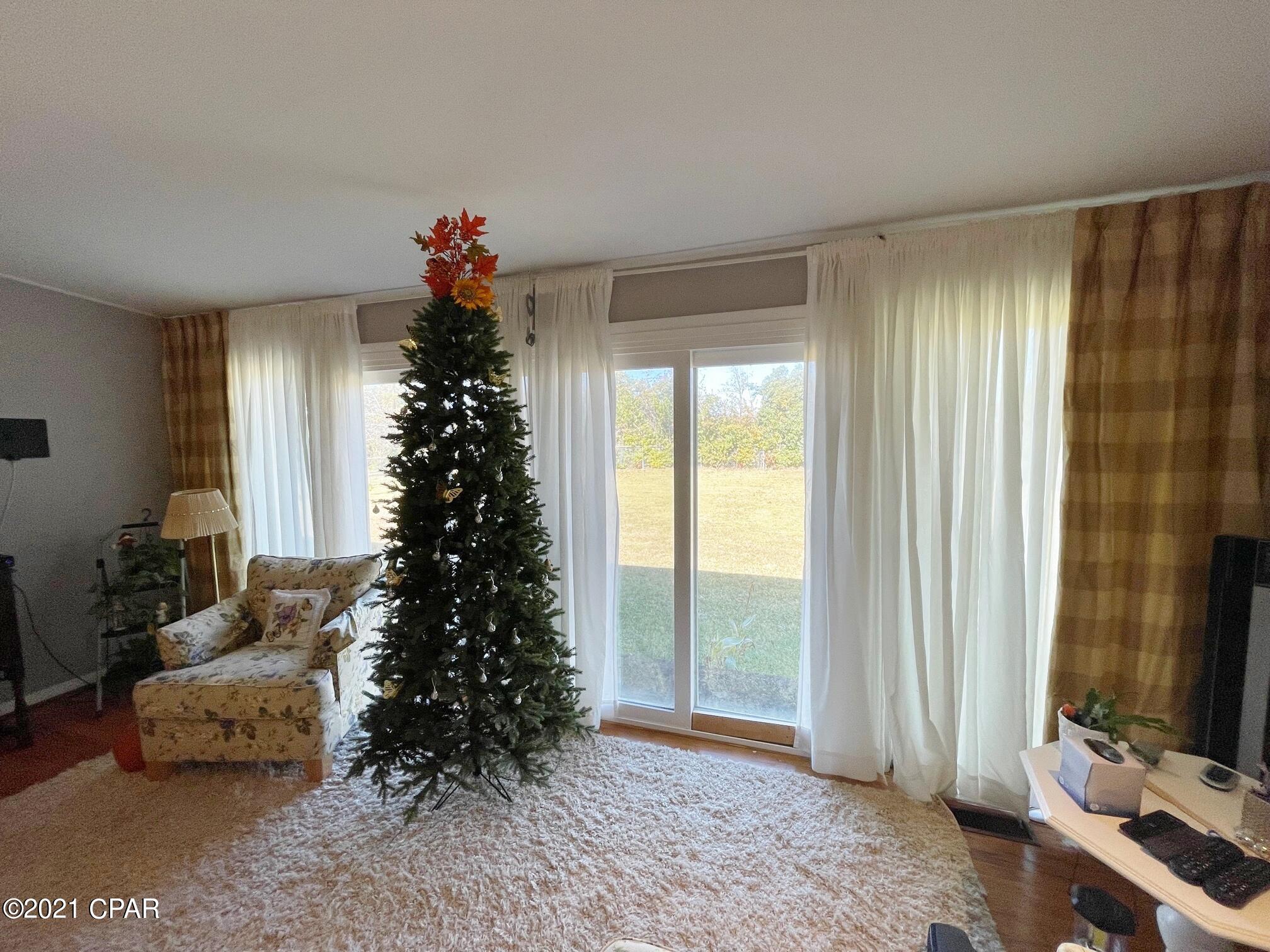 Walter R Davis Add - Residential