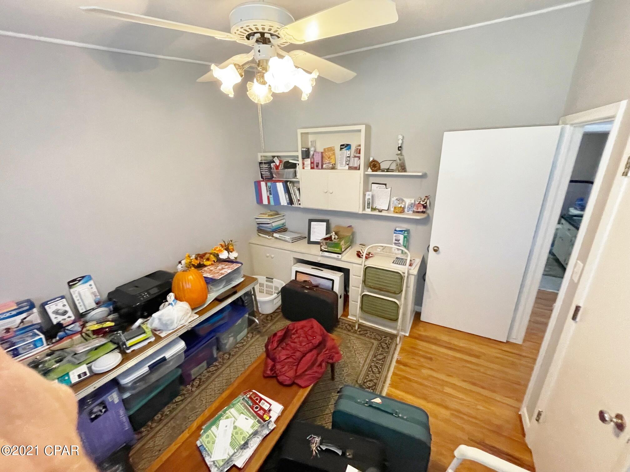 Walter R Davis Add - Residential